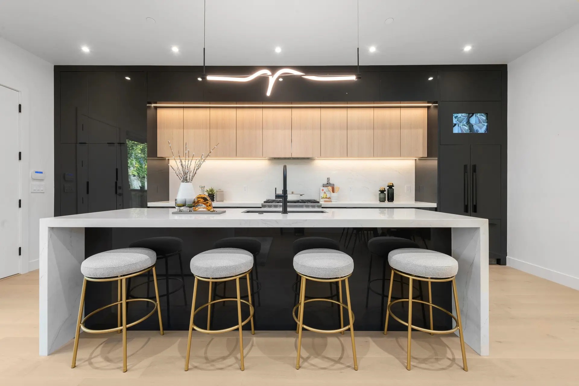 Property at #1 3232 W 38th Avenue, Vancouver, BC