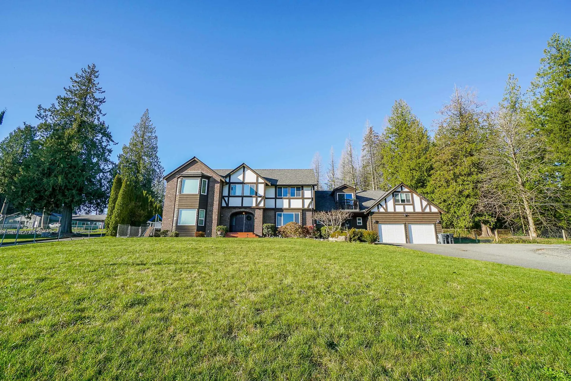 7639 Morrison Crescent - Image 4