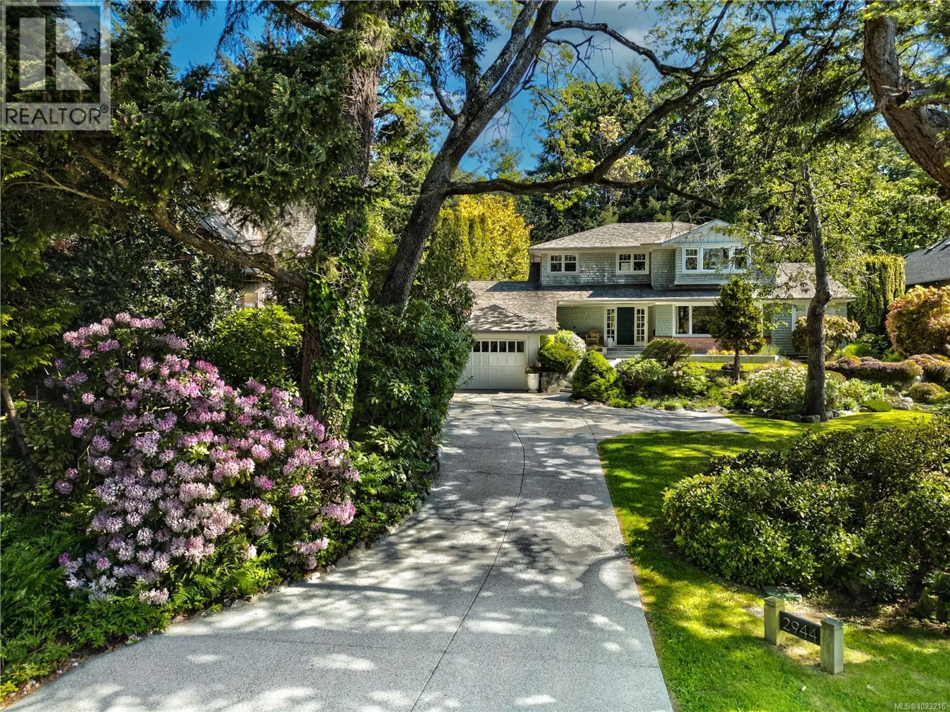 Property at 2944 Tudor Ave, Saanich, BC