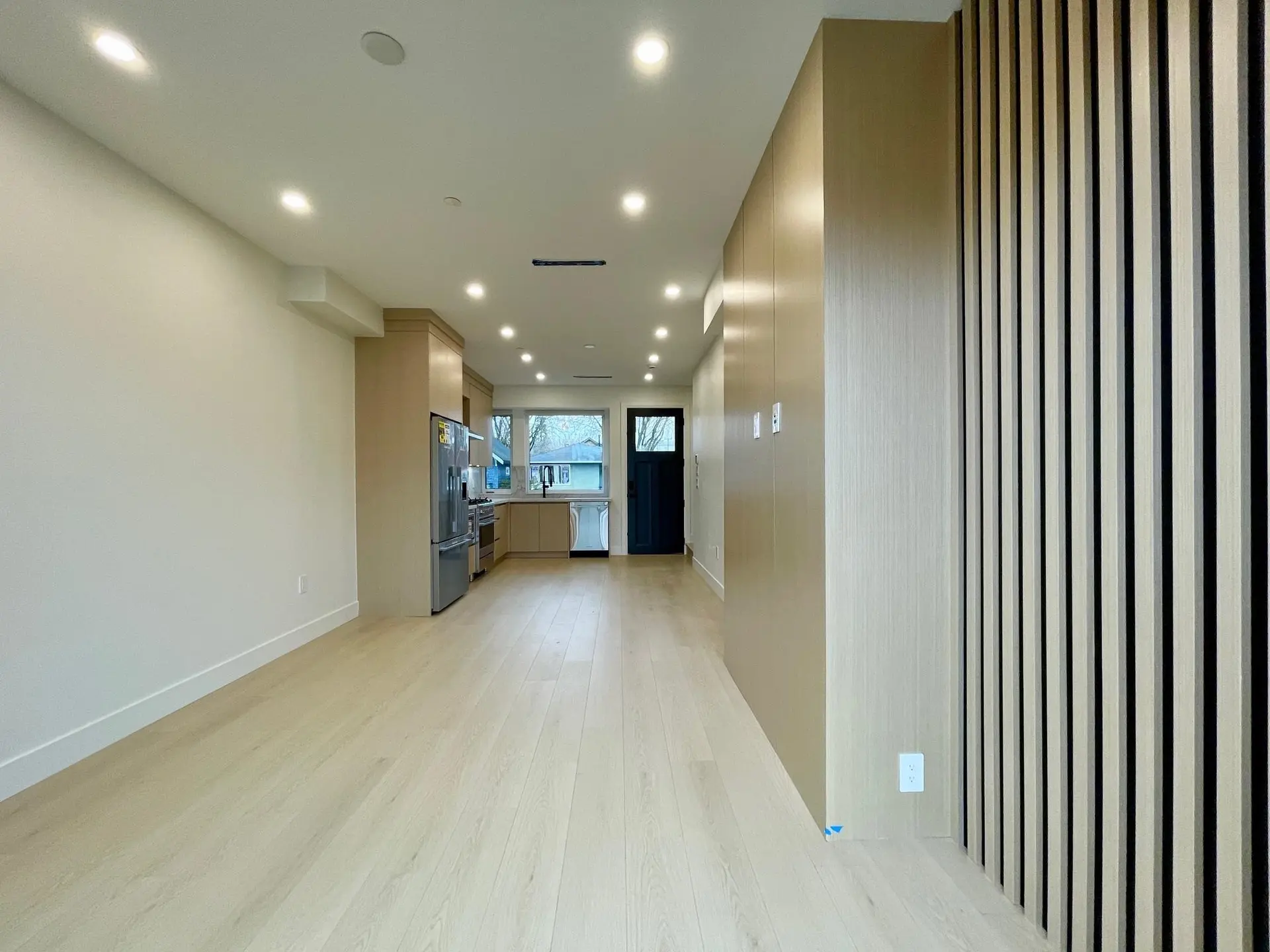 162 E 43rd Avenue - Image 2