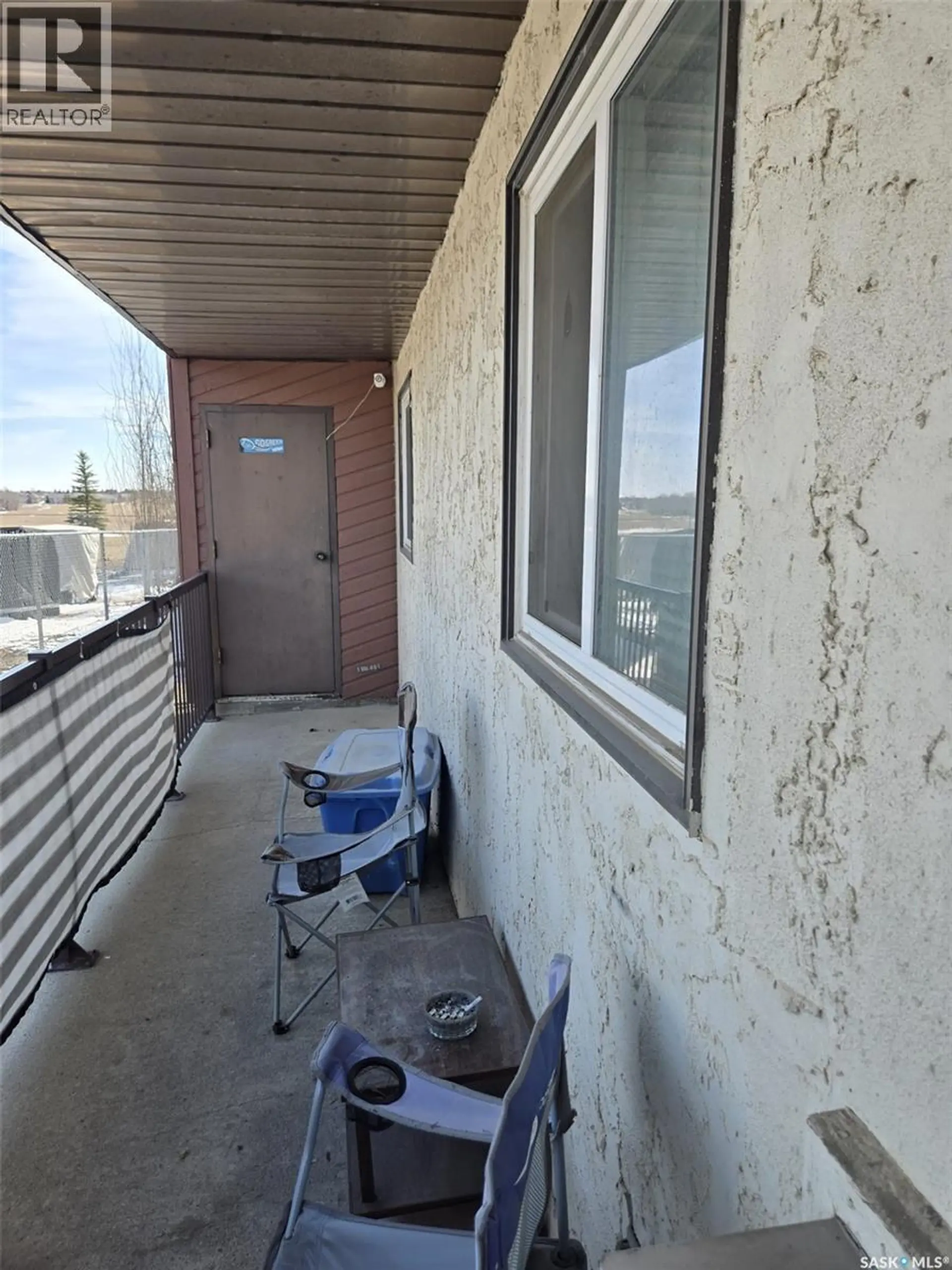#115A 4040 8th STREET E - Image 12