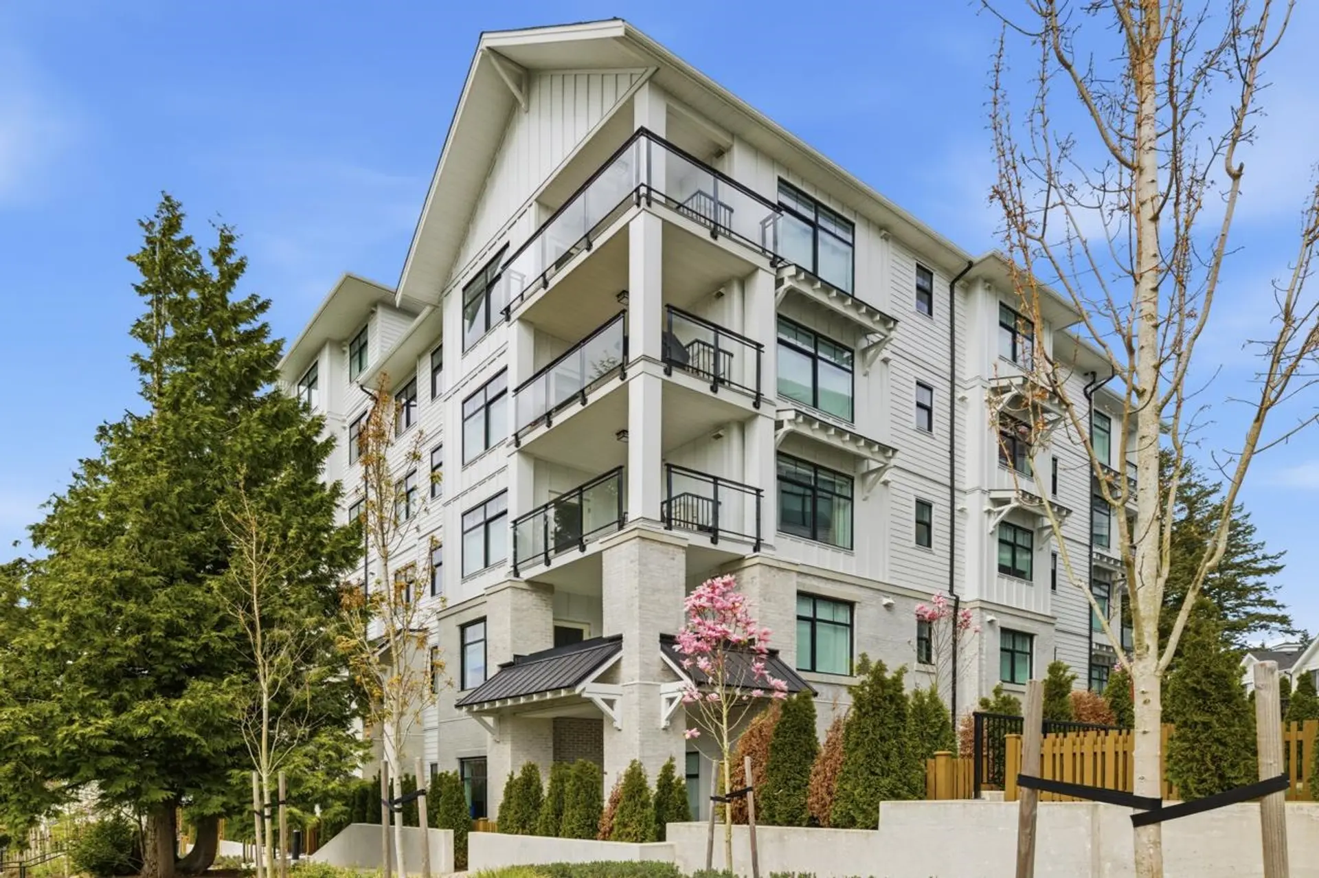 Property at #408 3317 148 Street, Surrey, BC