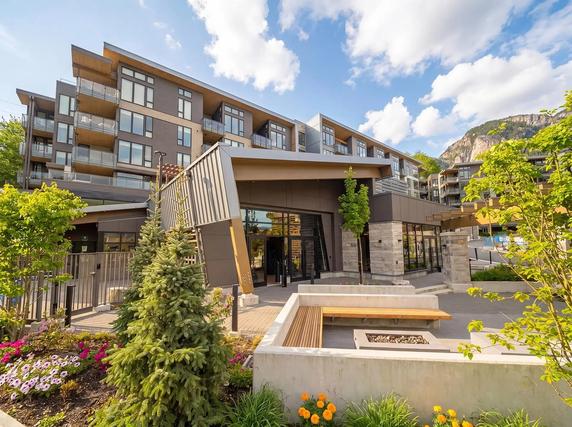 Property at #407 1506 Scott Crescent, Squamish, BC