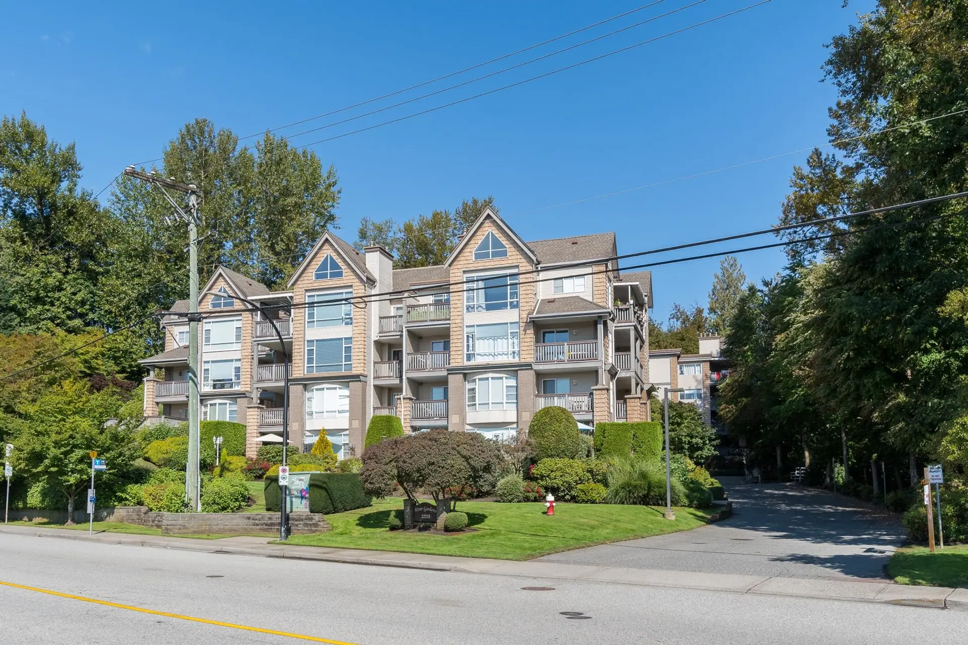 #212 22233 River Road - Image 16