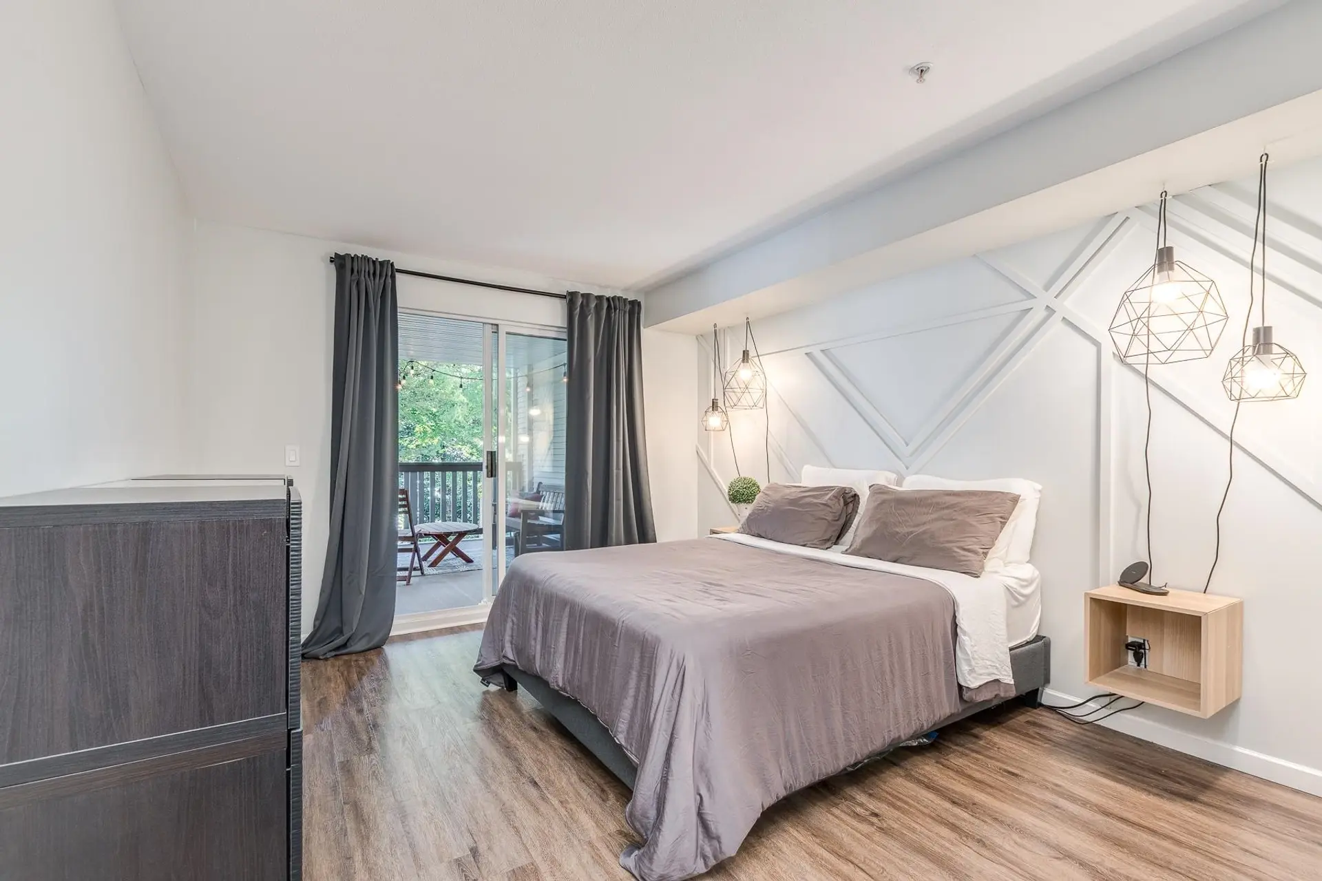 #212 22233 River Road - Image 9