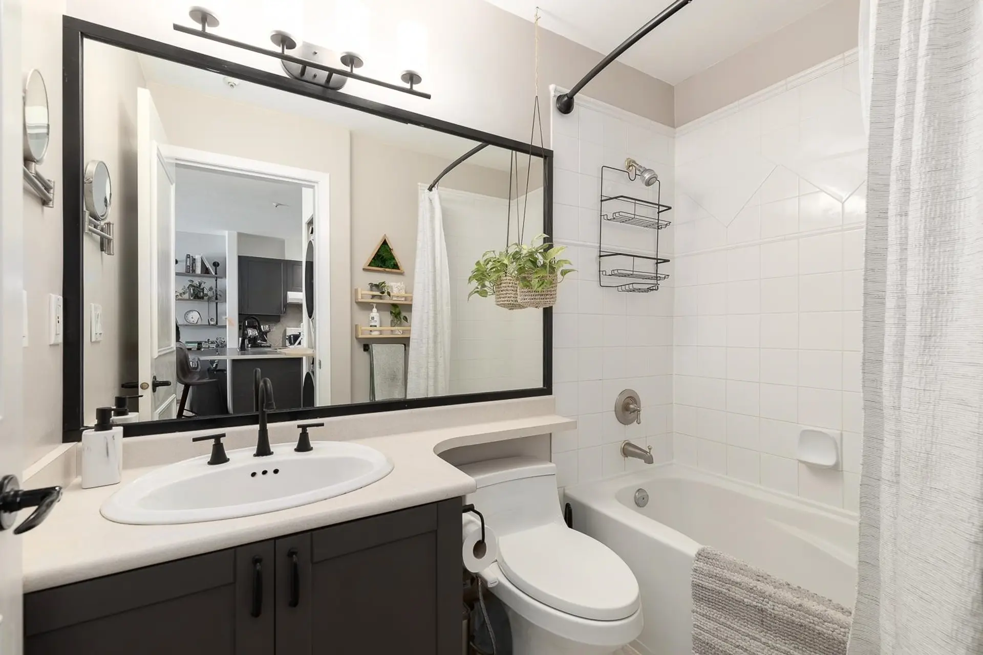 #405 2688 Vine Street - Image 12