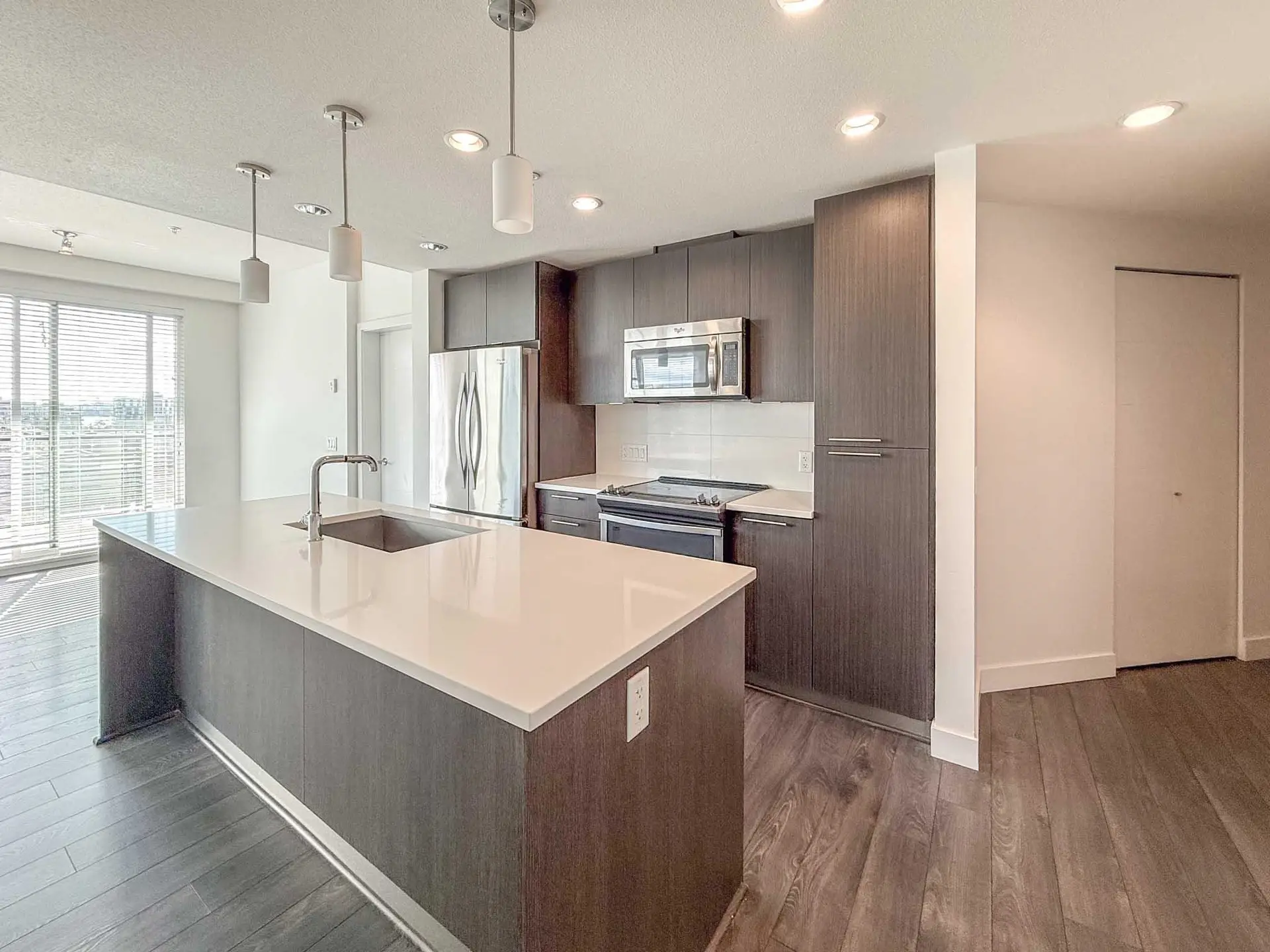 #524 723 W 3rd Street - Image 2