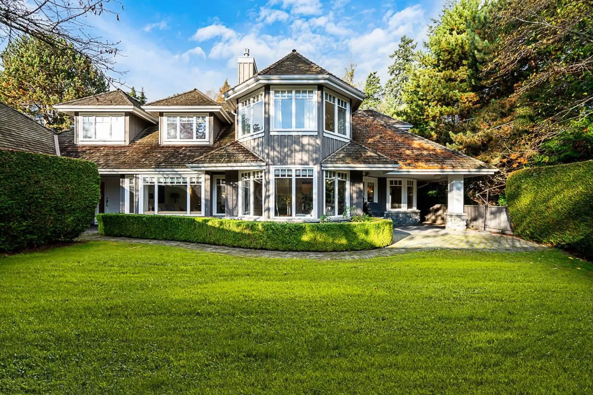Property at 4683 Decourcy Court, West Vancouver, BC