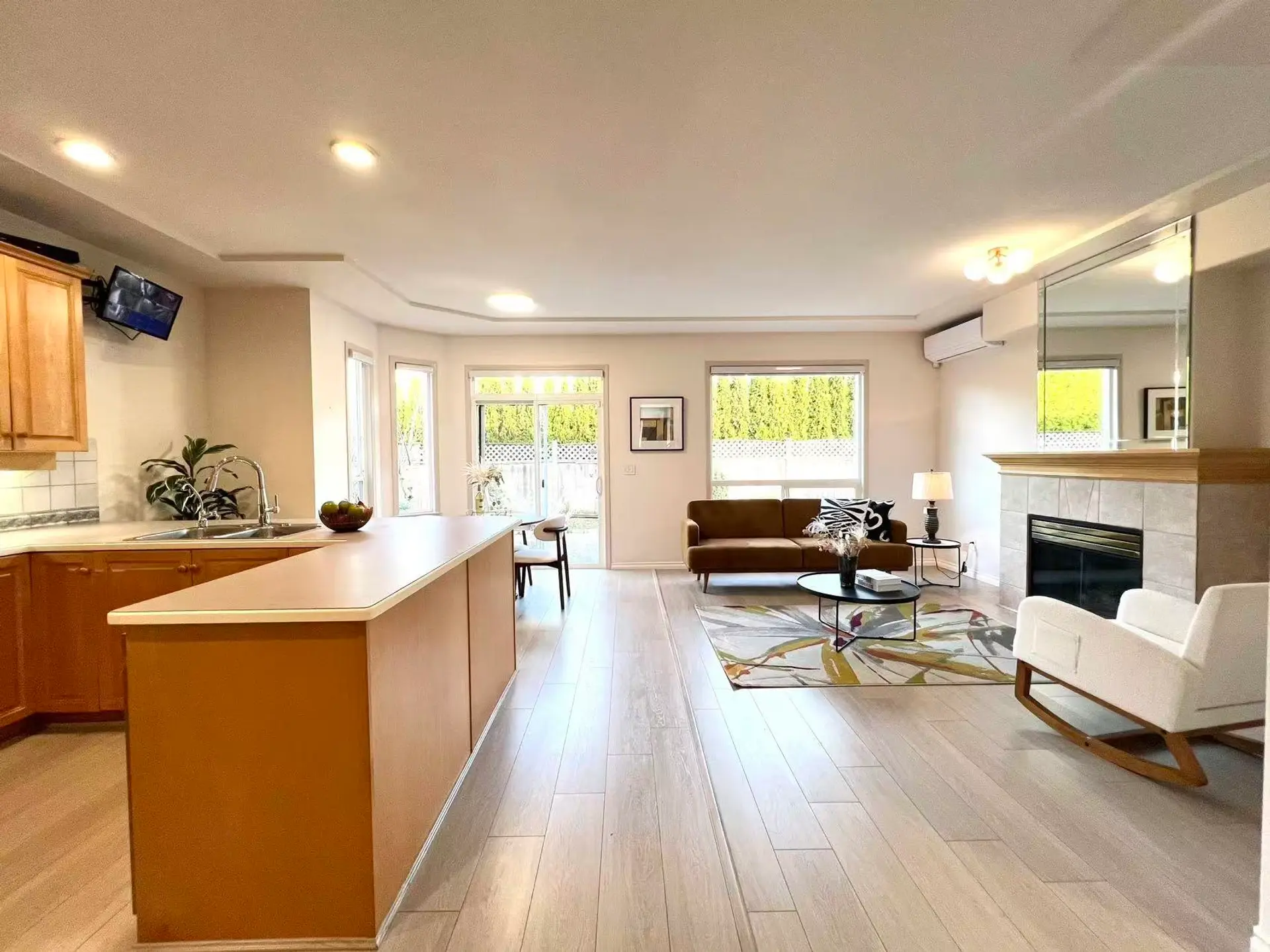 3551 Johnson Avenue - Image 6