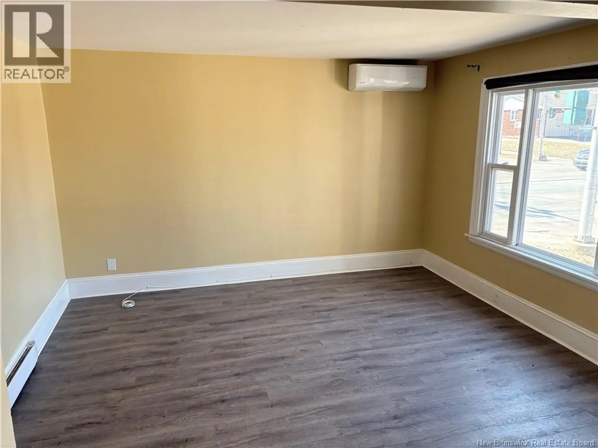 137 West Lane - Image 6