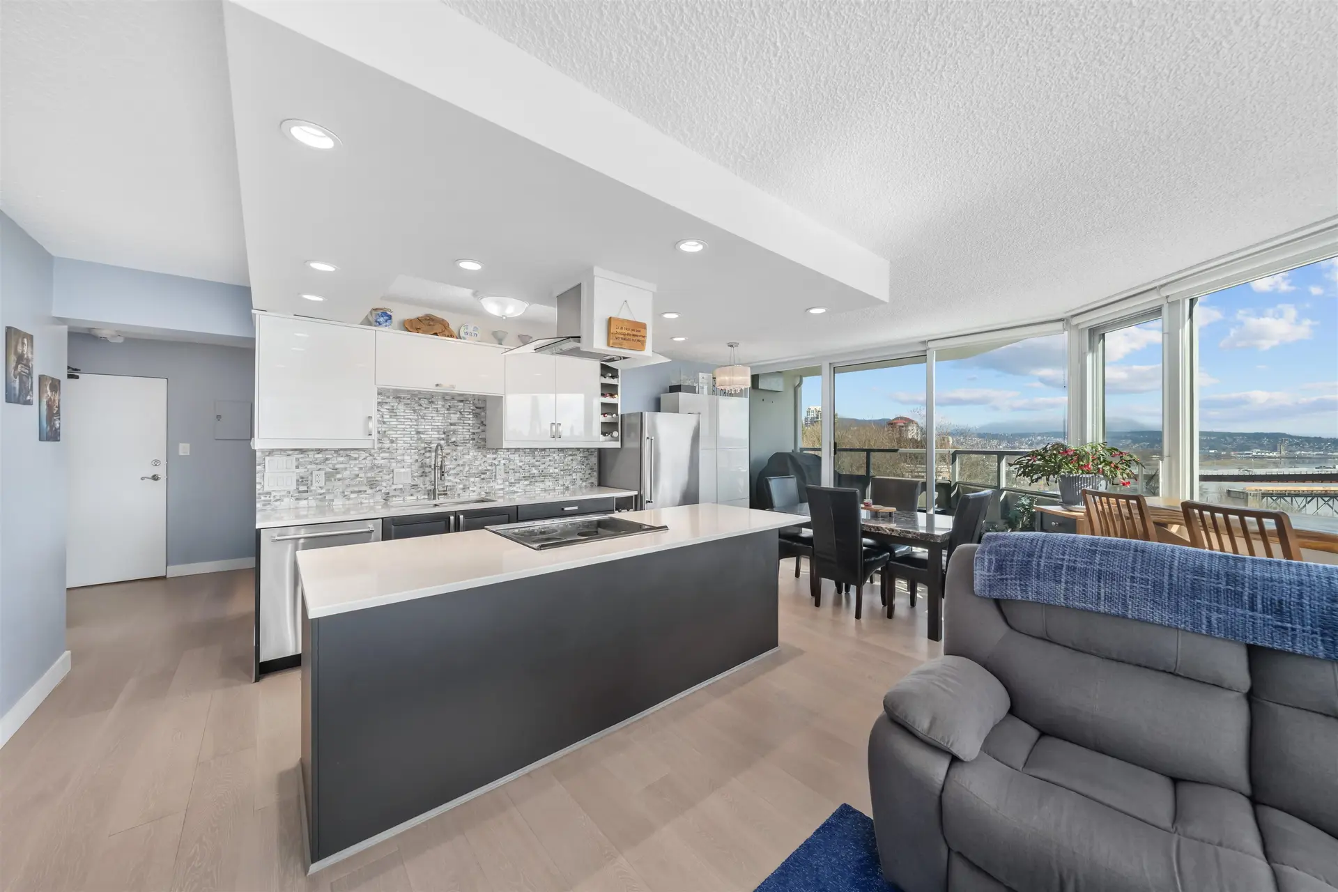 Property at #903 31 Elliot Street, New Westminster, BC