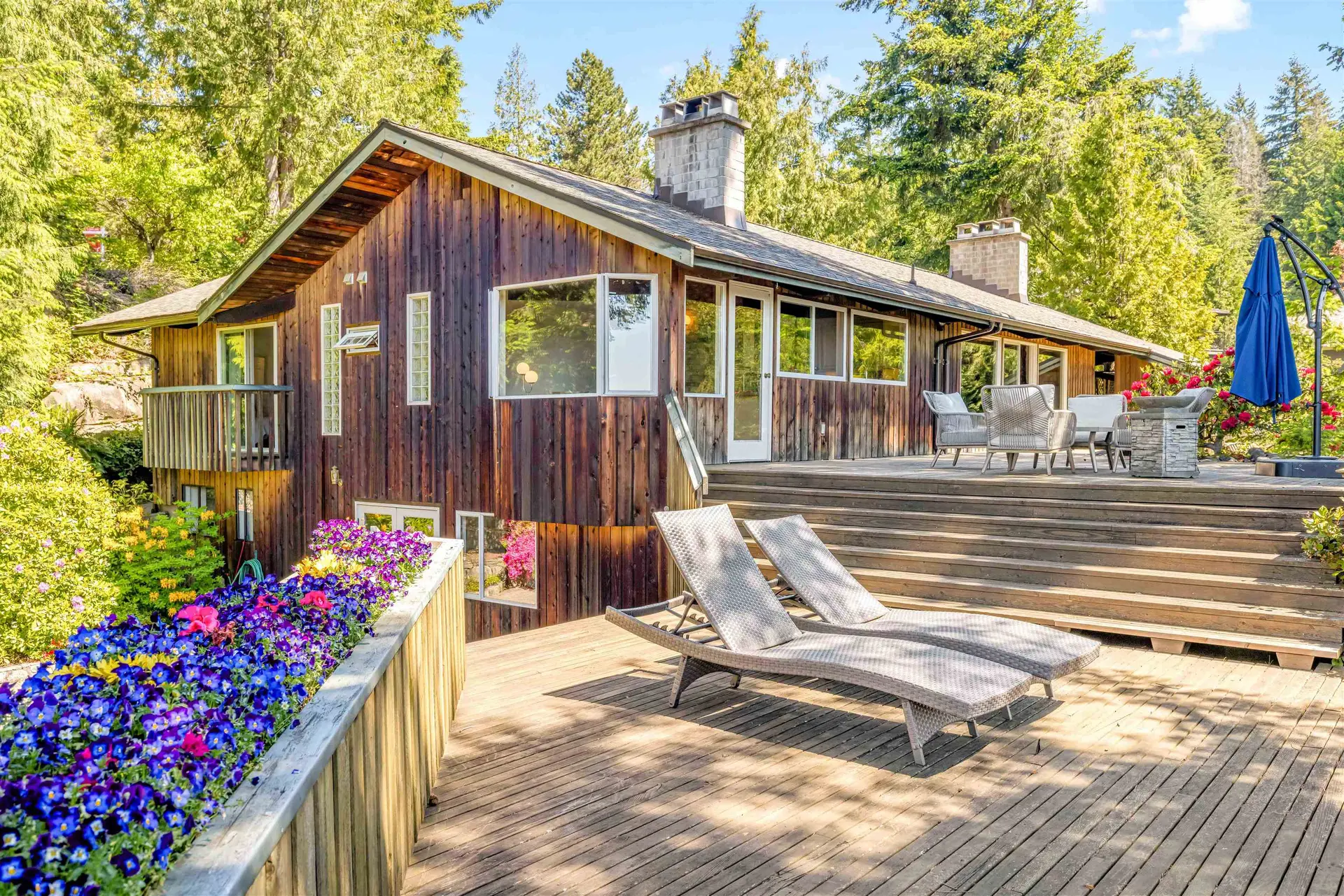 Property at 4663 Woodridge Place, West Vancouver, BC