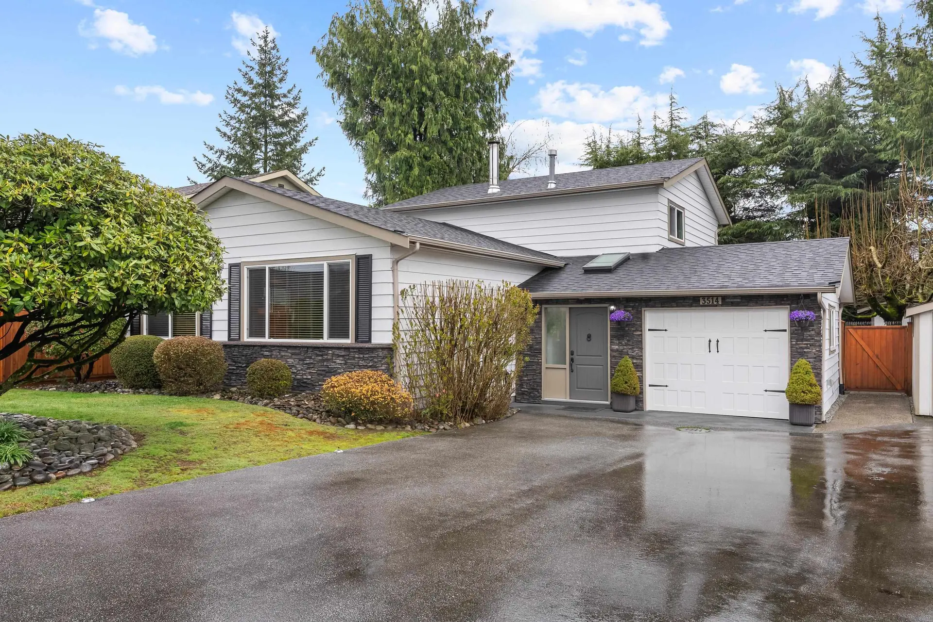 Property at 3514 Mierau Court, Abbotsford, BC