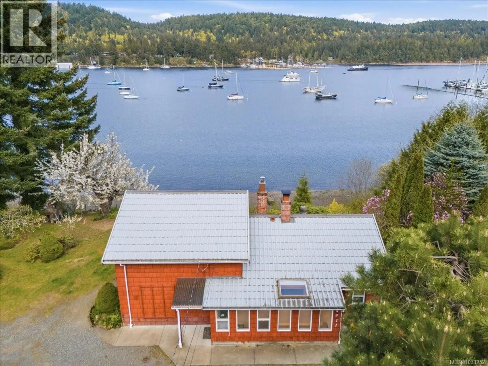 Property at 4911 Harbour View Rd, Ladysmith, BC