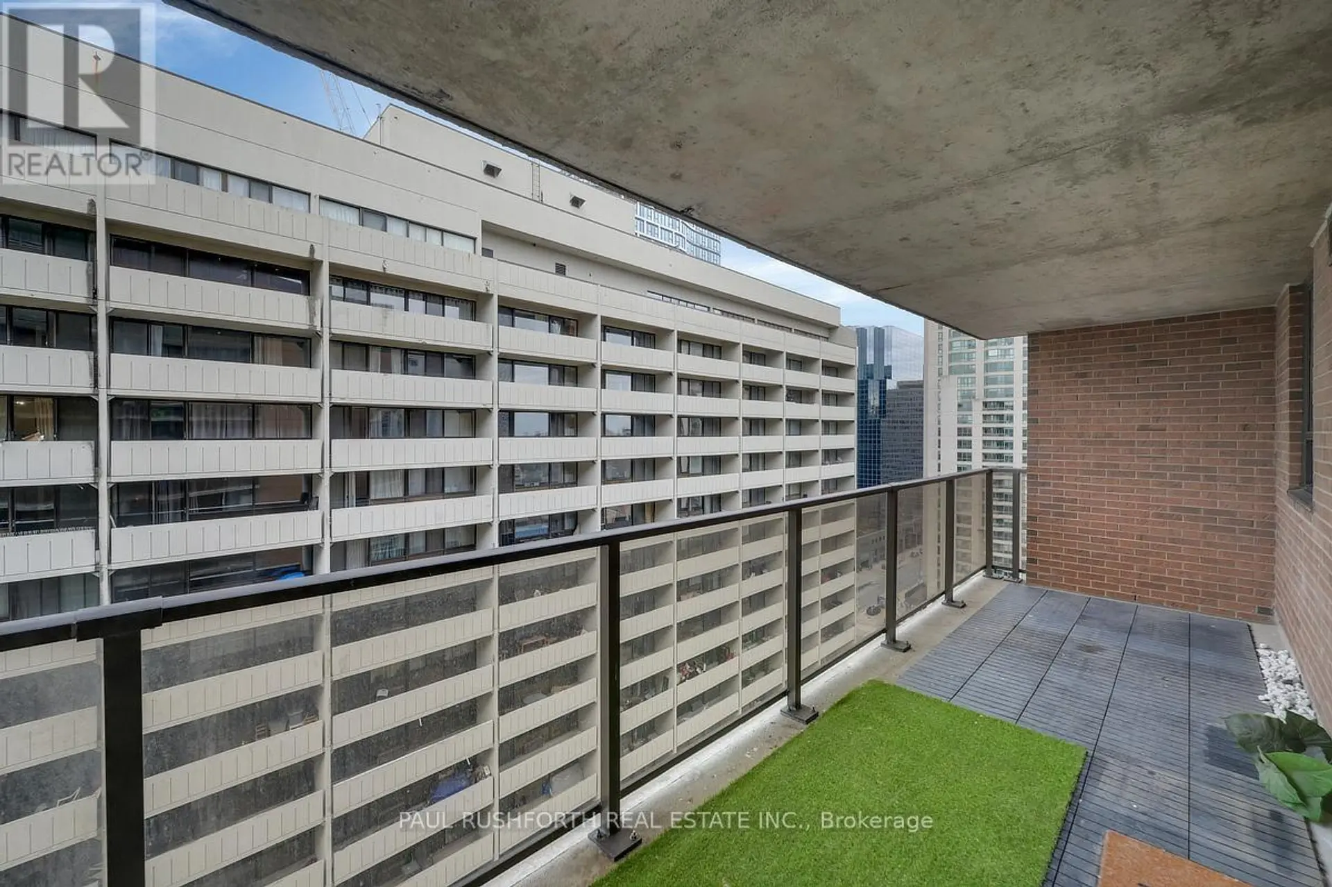 #1703 475 LAURIER AVENUE W - Image 18