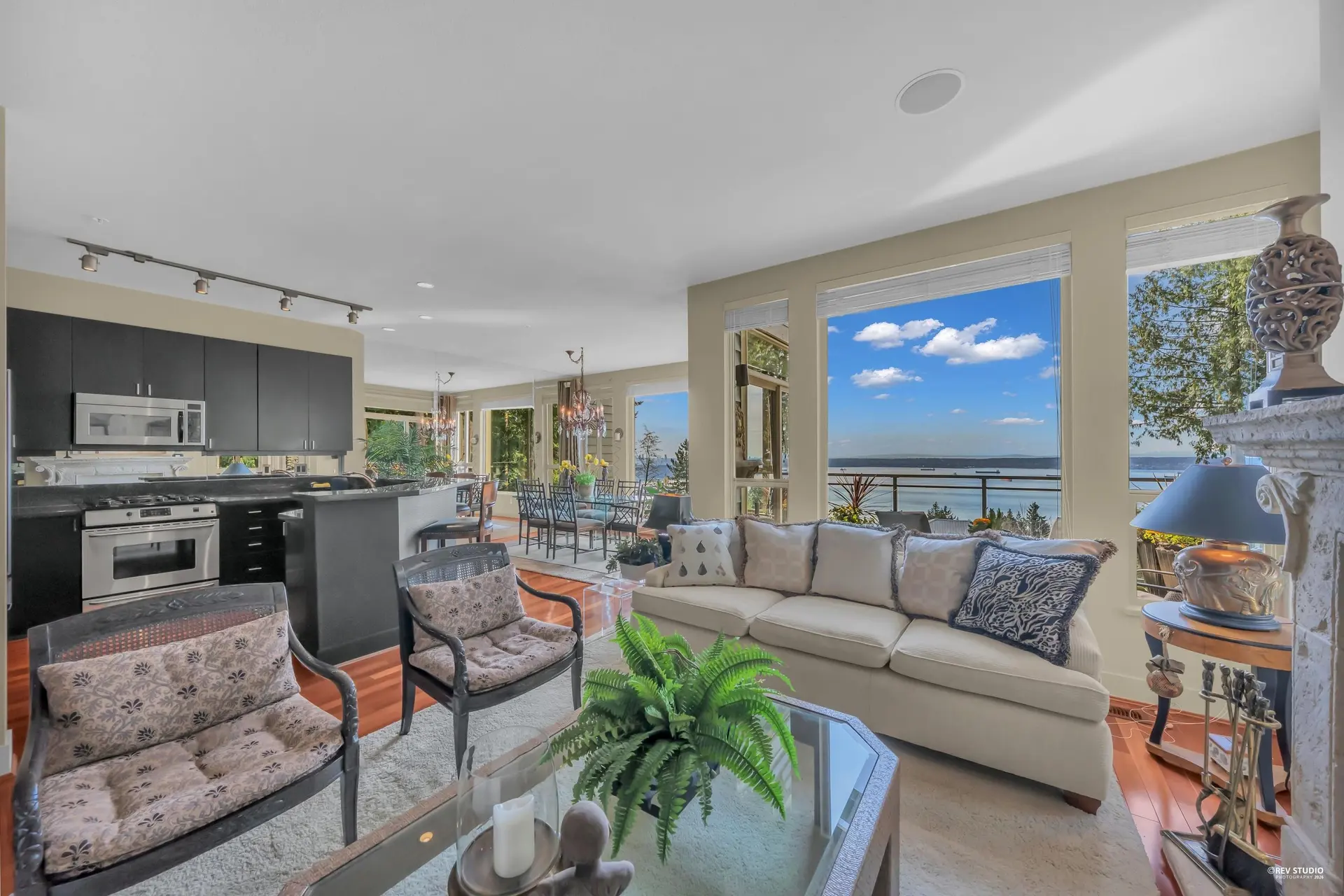 Property at 2472 Shadbolt Lane, West Vancouver, BC