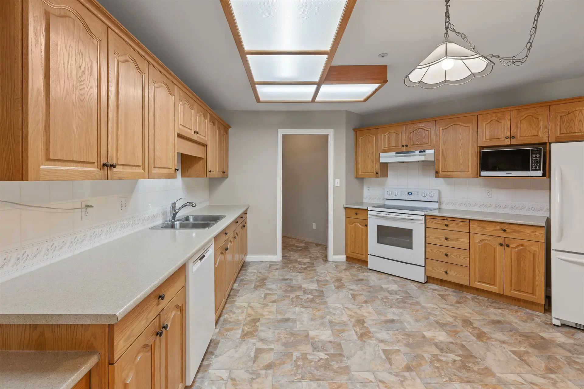 Property at #409 2626 Countess Street, Abbotsford, BC