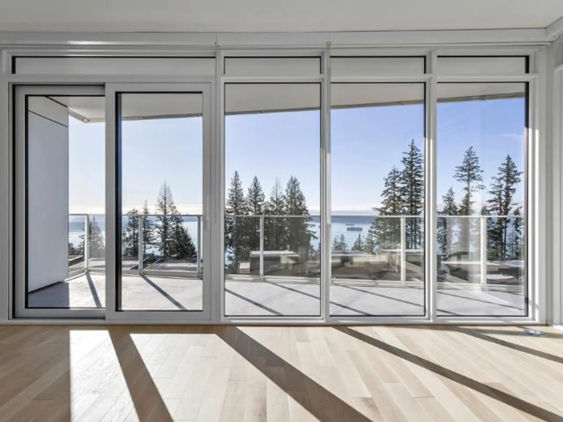 #505 3963 Uplands Way - Image 4