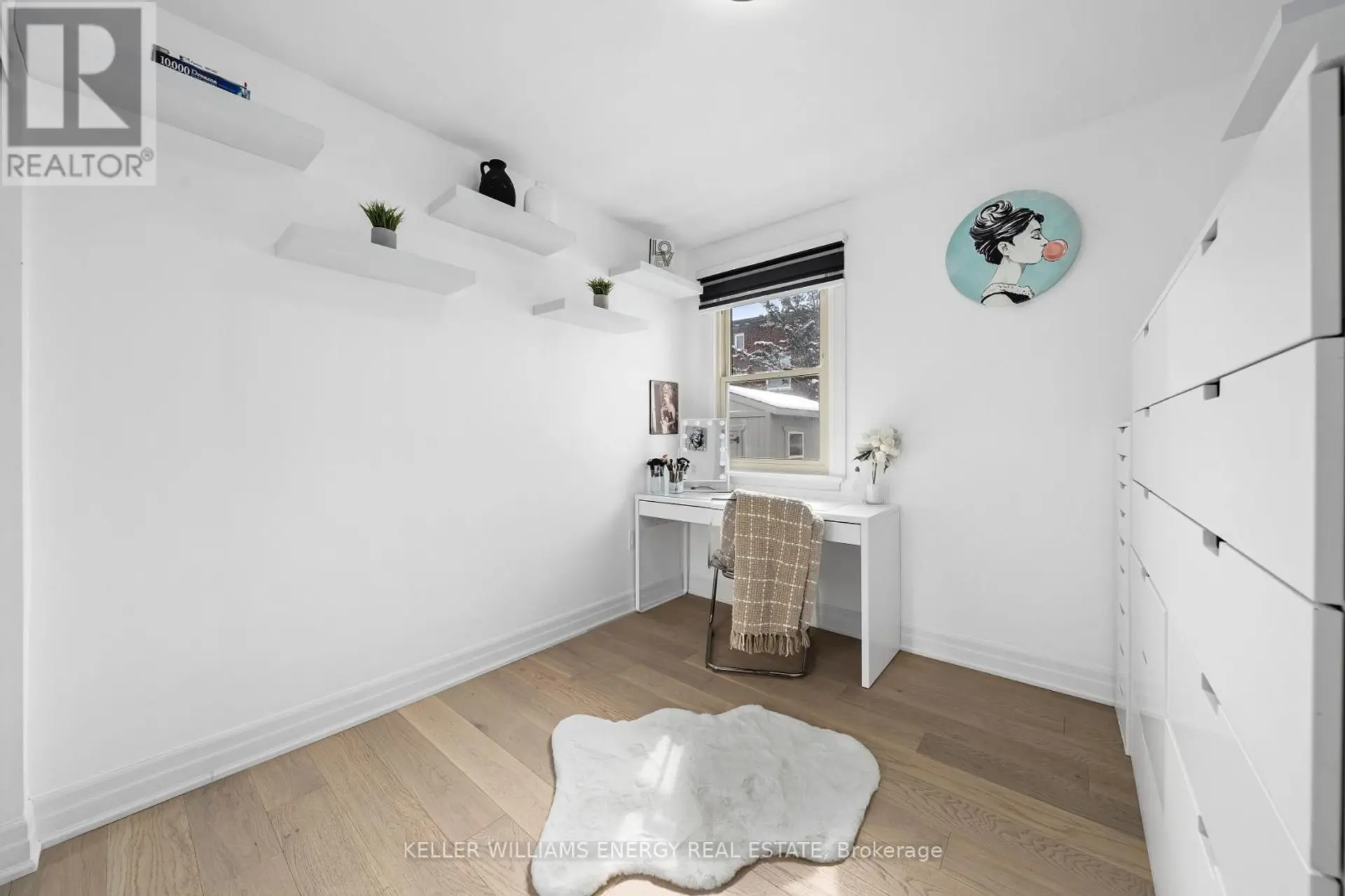 267 LIBERTY STREET N - Image 10