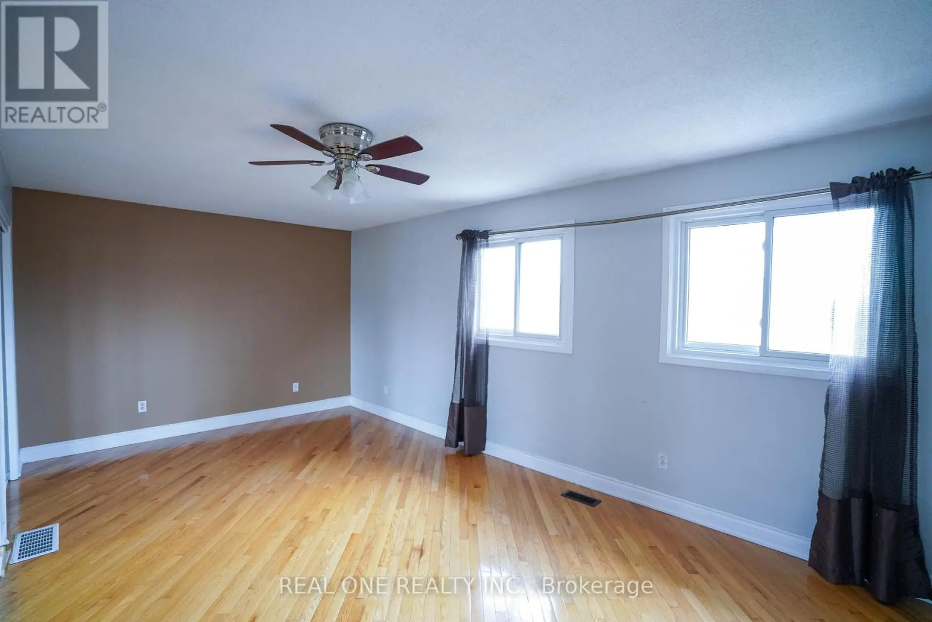 476 BUD GREGORY BOULEVARD - Image 12
