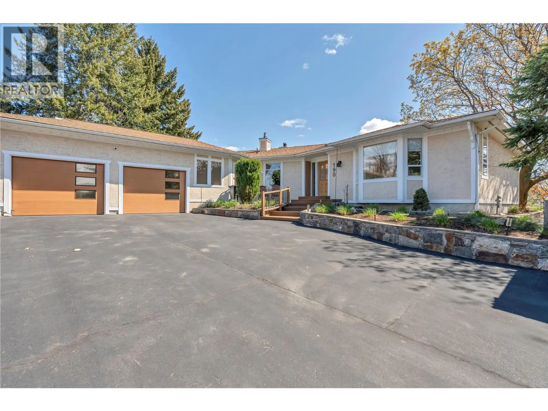 Property at 190 CRAIG Drive, Penticton, BC