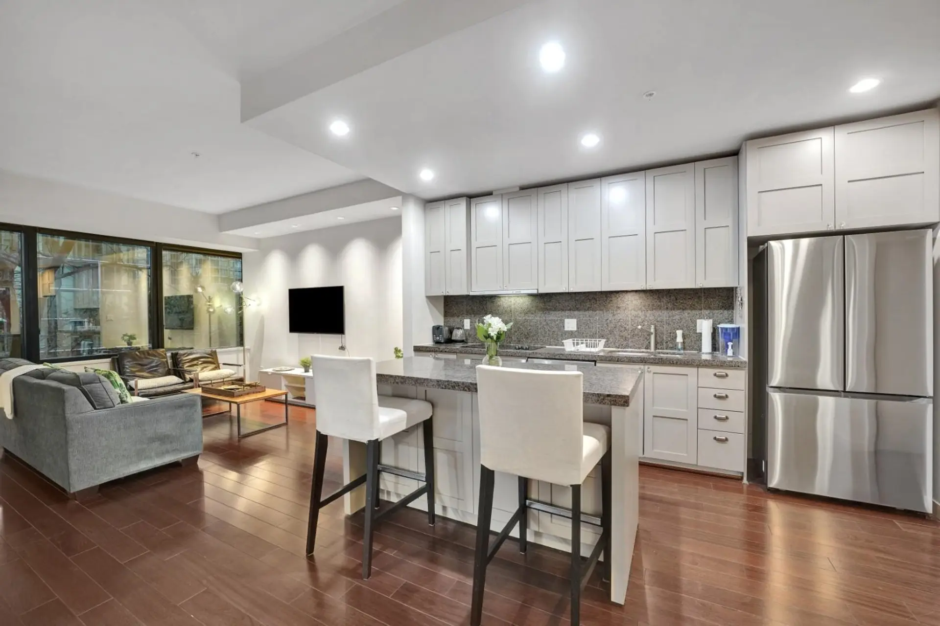 Property at #407 1333 W Georgia Street, Vancouver, BC