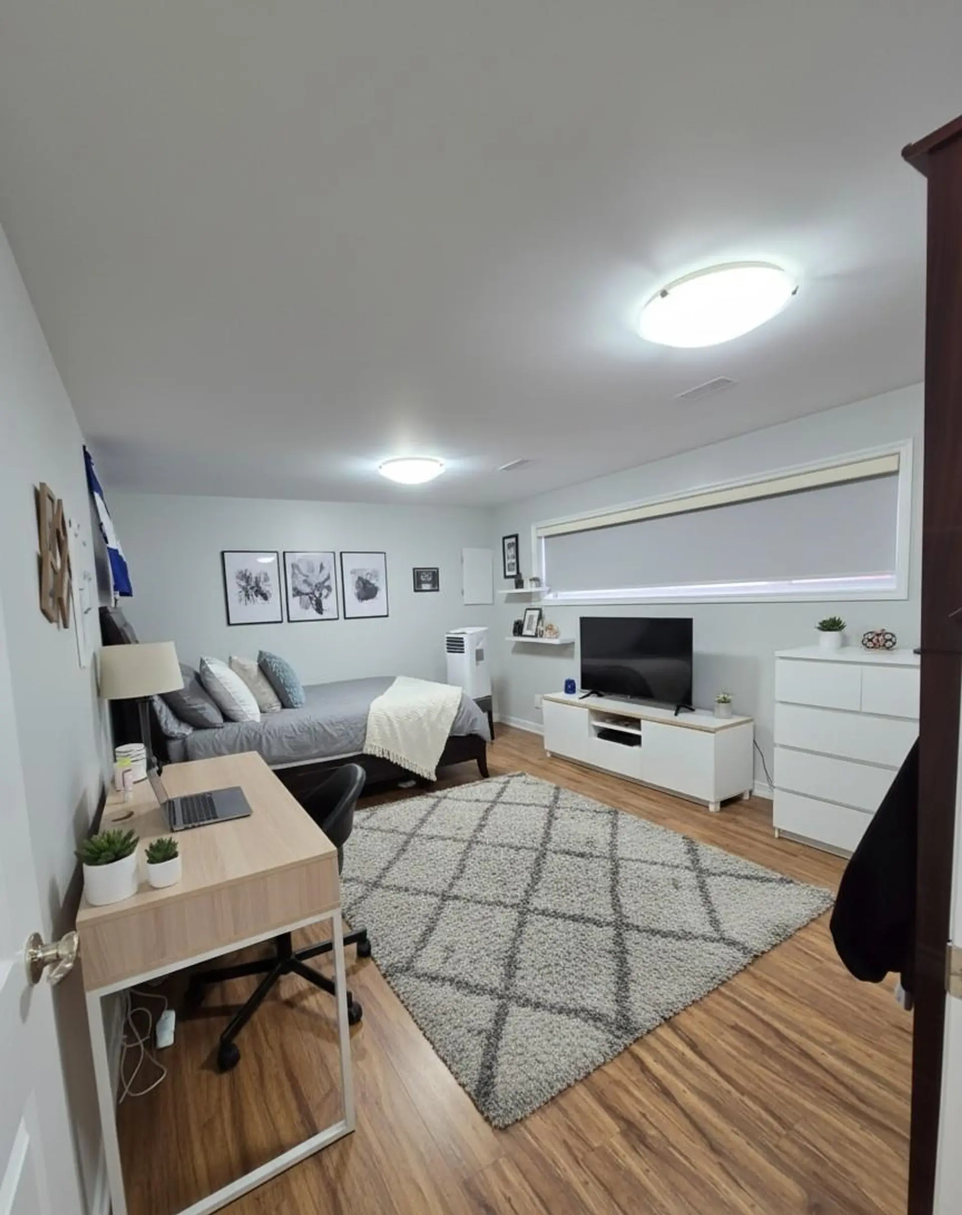 7133 114a Street - Image 4