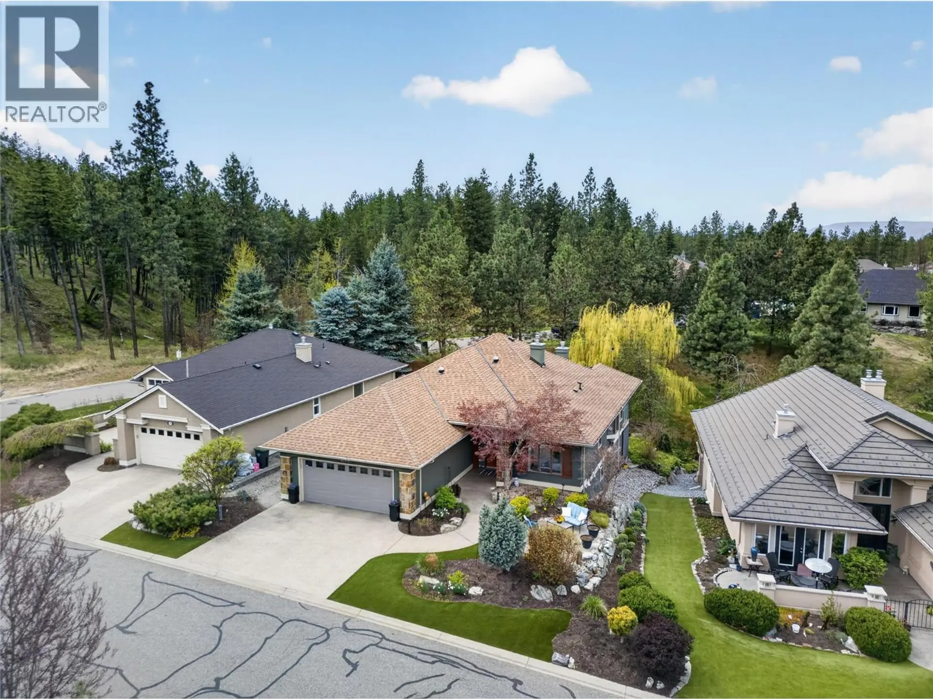 Property at 4178 Gallaghers Boulevard S, Kelowna, BC