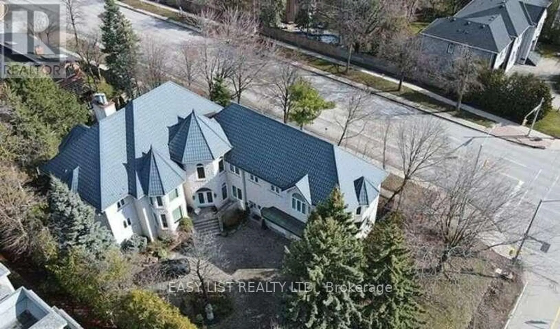 206 ARNOLD AVENUE - Image 2