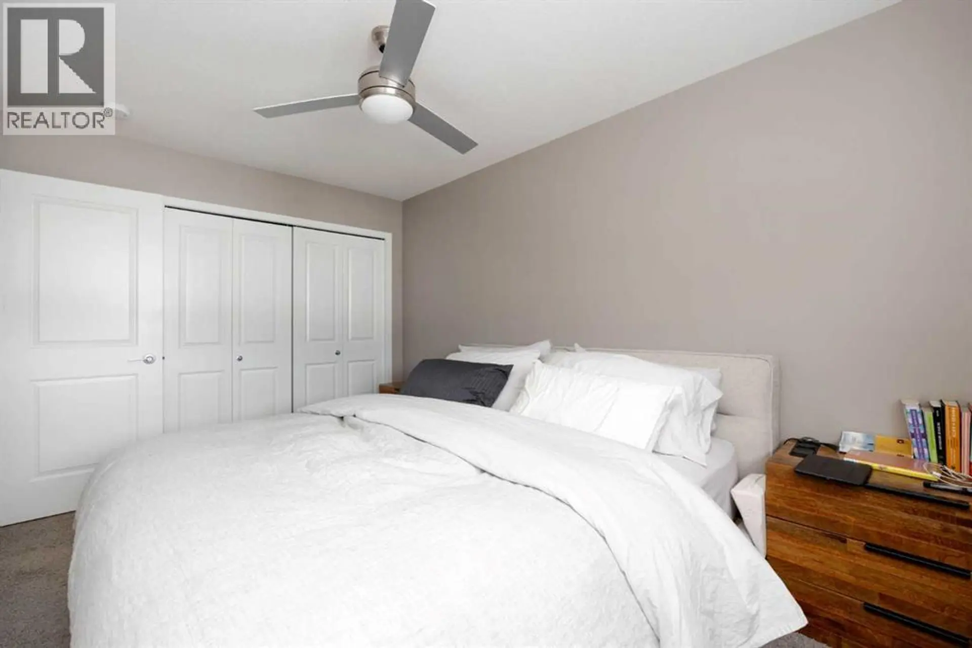 #14 711 BEACON HILL DRIVE - Image 11