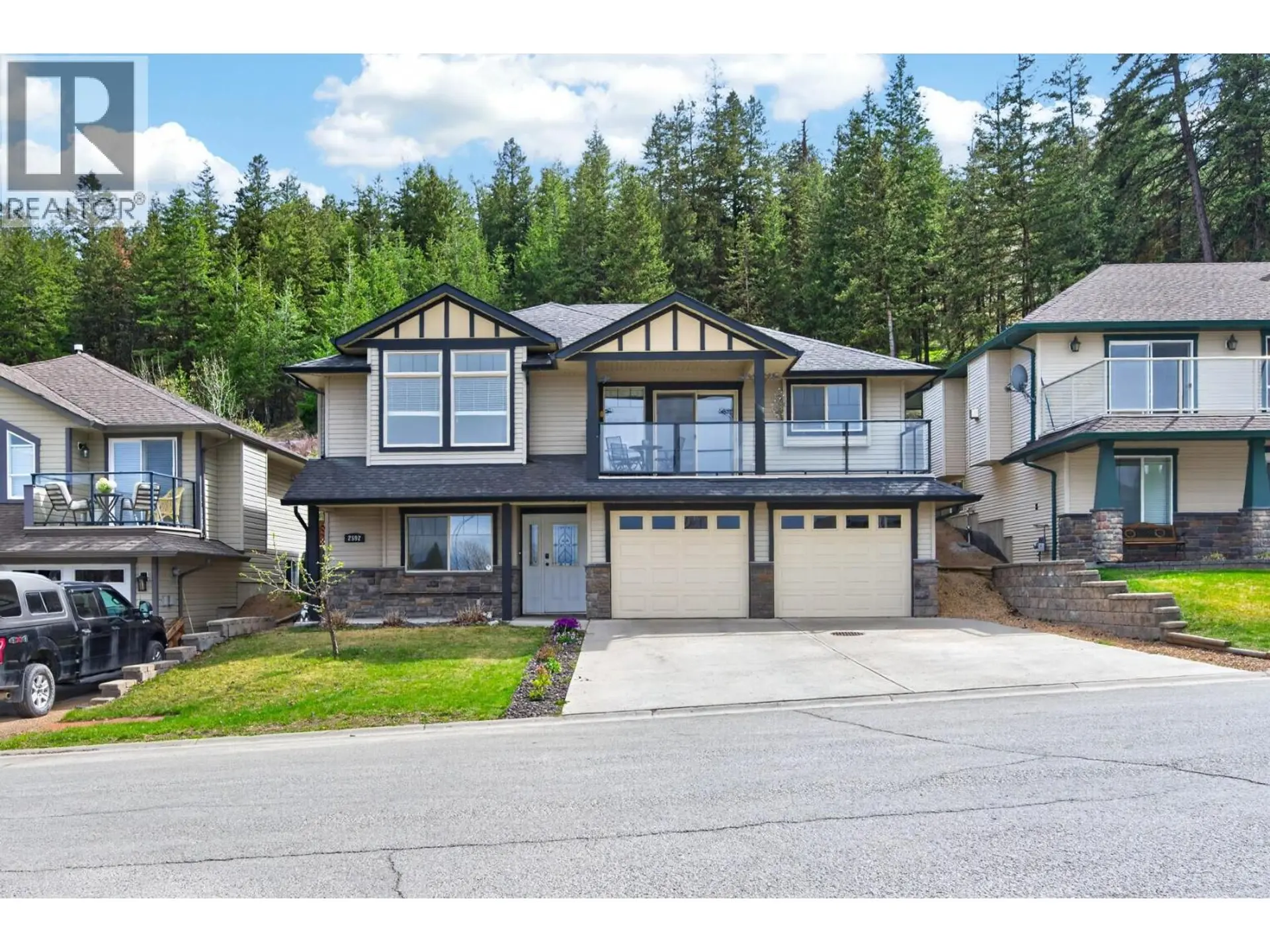 Property at 2592 WILLOWBRAE Drive, Kamloops, BC