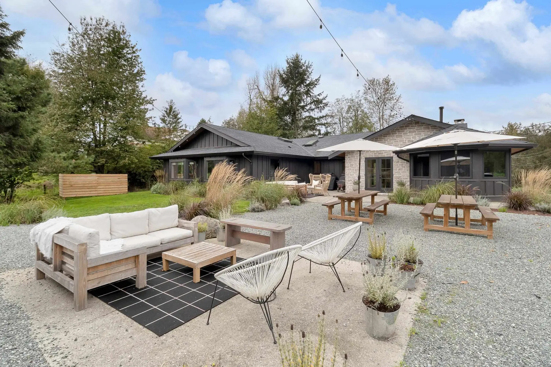 Property at 33496 Ihles Avenue, Mission, BC