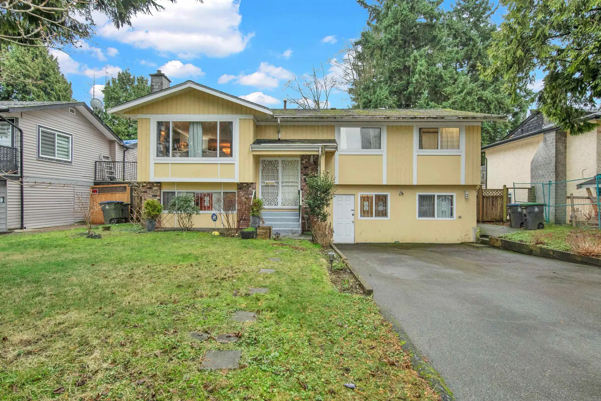 Property at 12754 Campbell Place, Surrey, BC