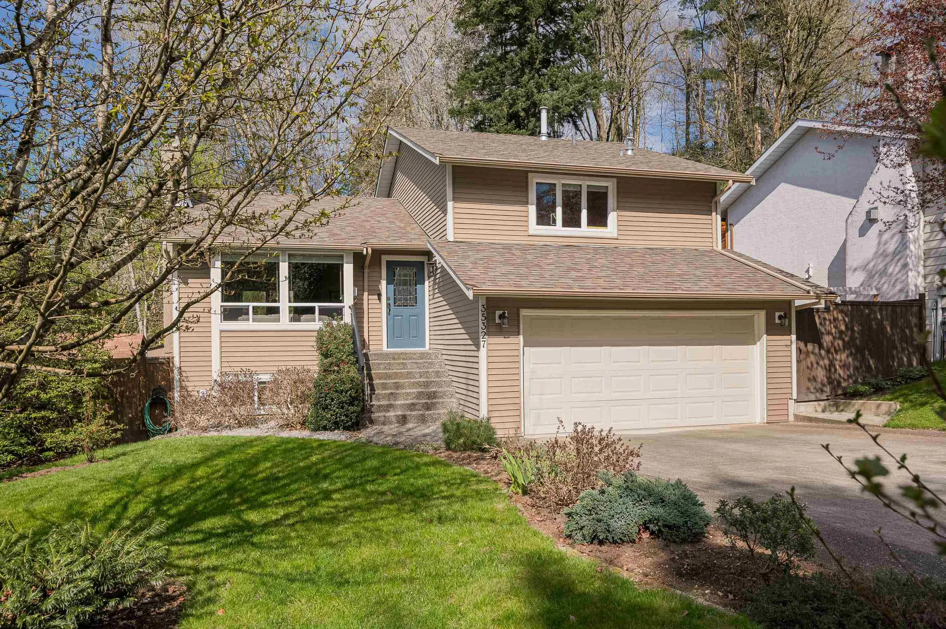Property at 35327 Sandy Hill Crescent, Abbotsford, BC