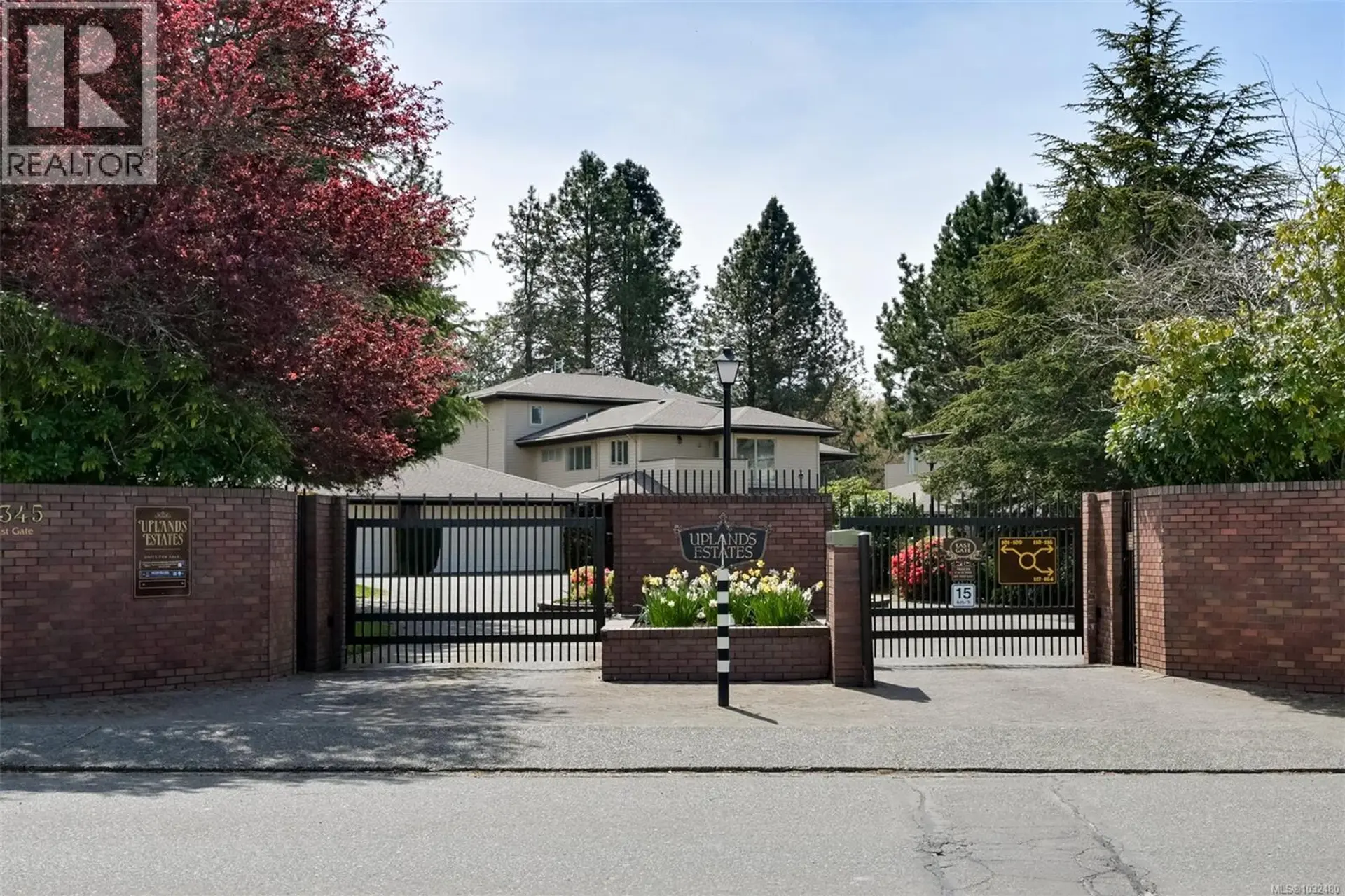 Property at #104 2345 Cedar Hill Cross Rd, Oak Bay, BC