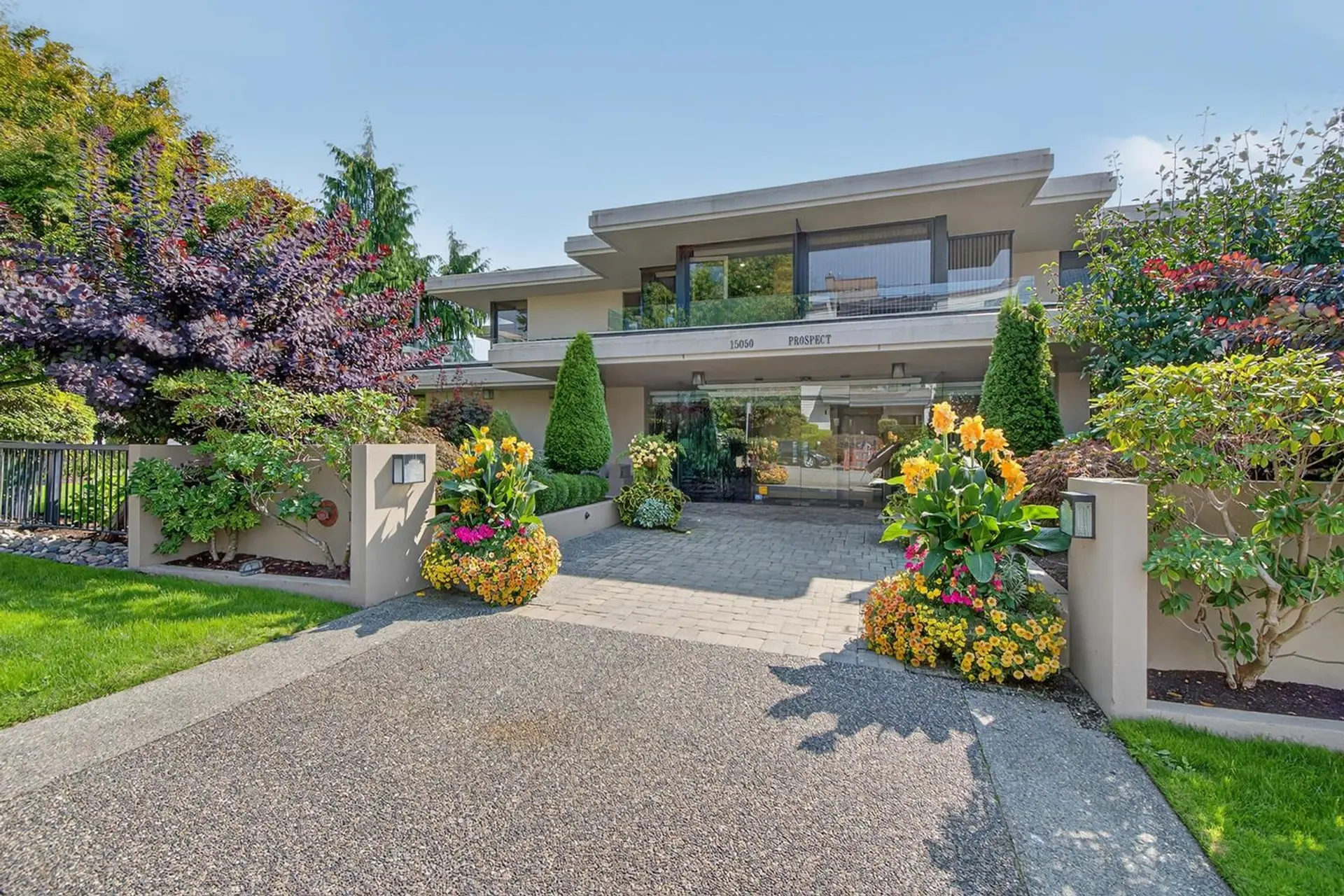 Property at #402 15050 Prospect Avenue, White Rock, BC