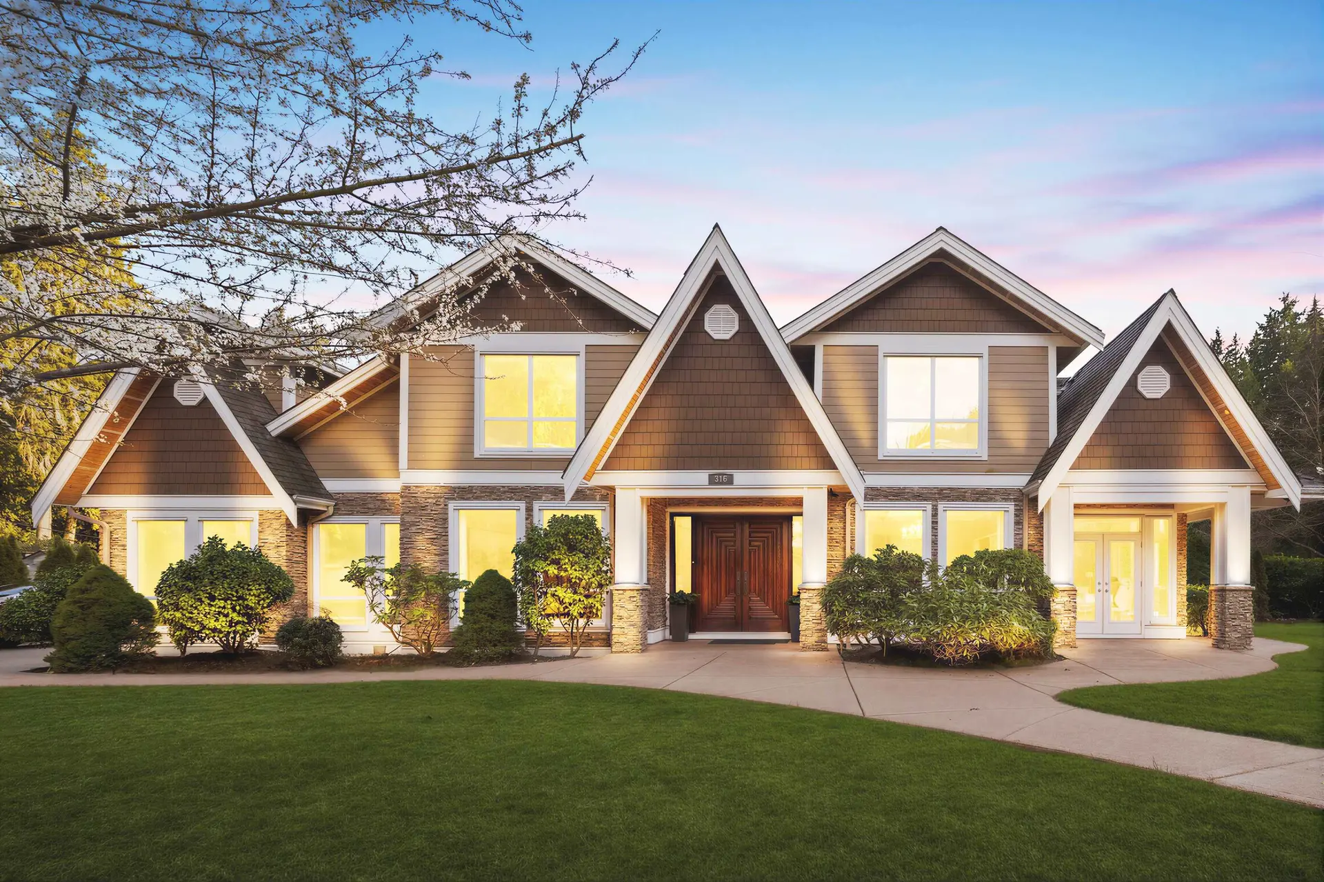 Property at 316 Moyne Drive, West Vancouver, BC