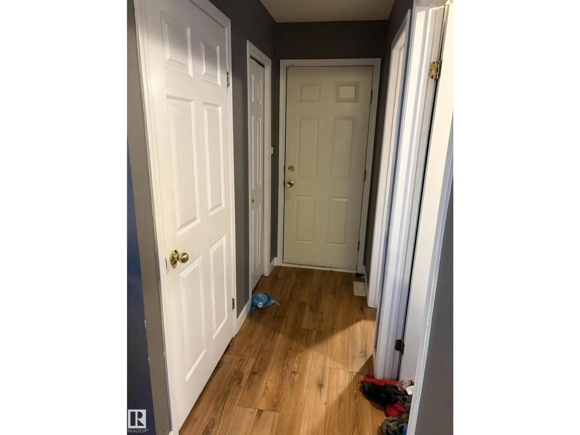 5306 44 ST - Image 10
