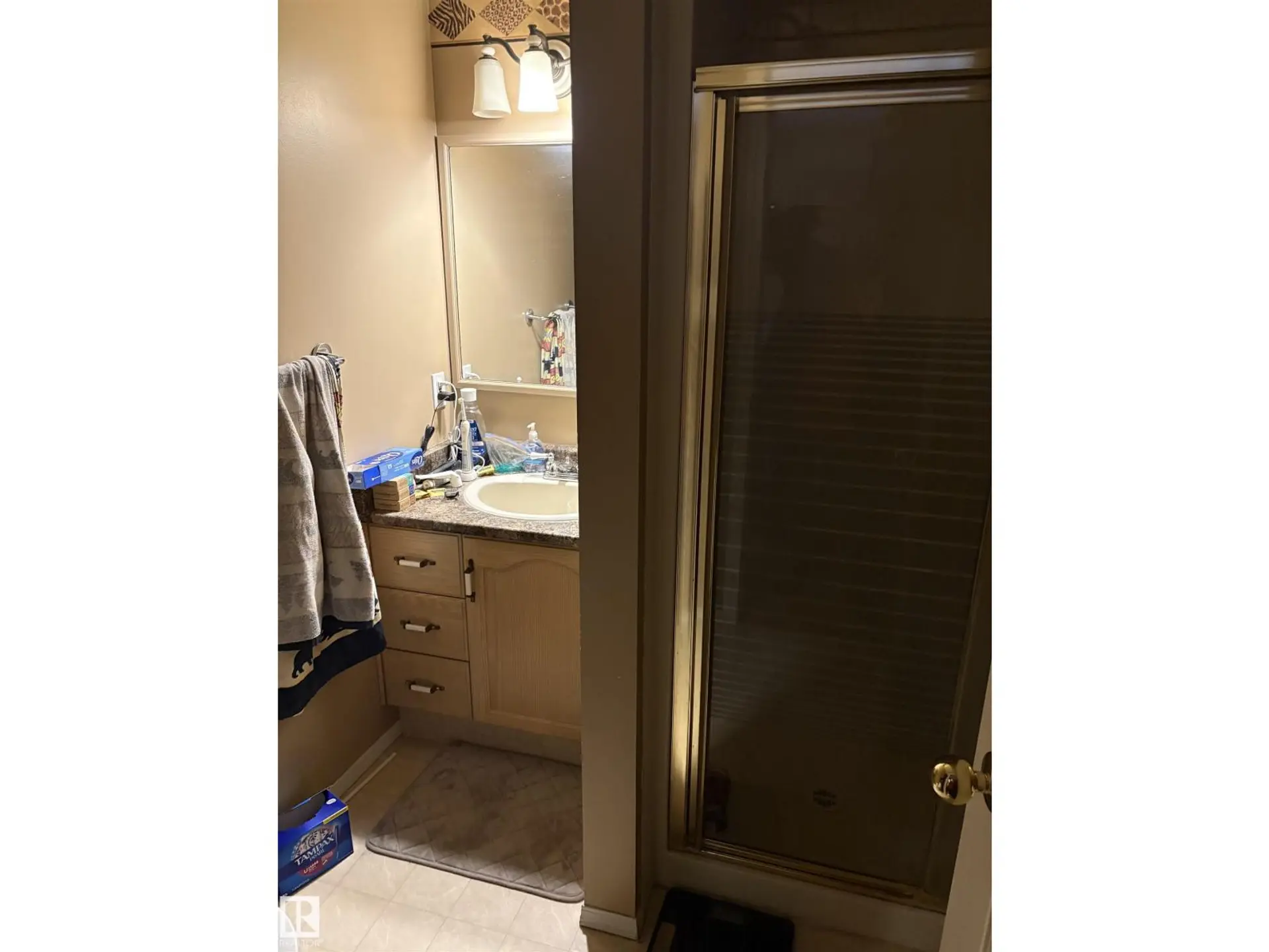 5306 44 ST - Image 17