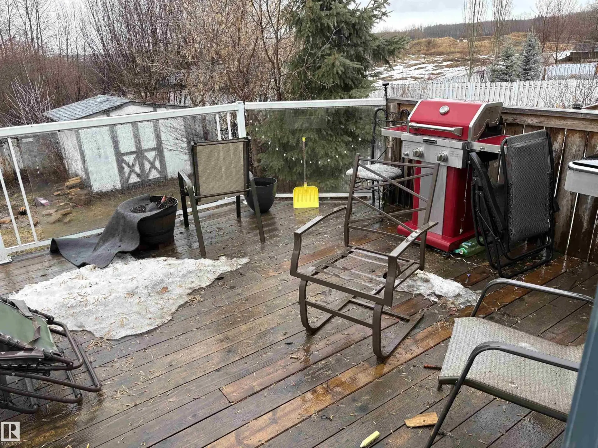 5306 44 ST - Image 3
