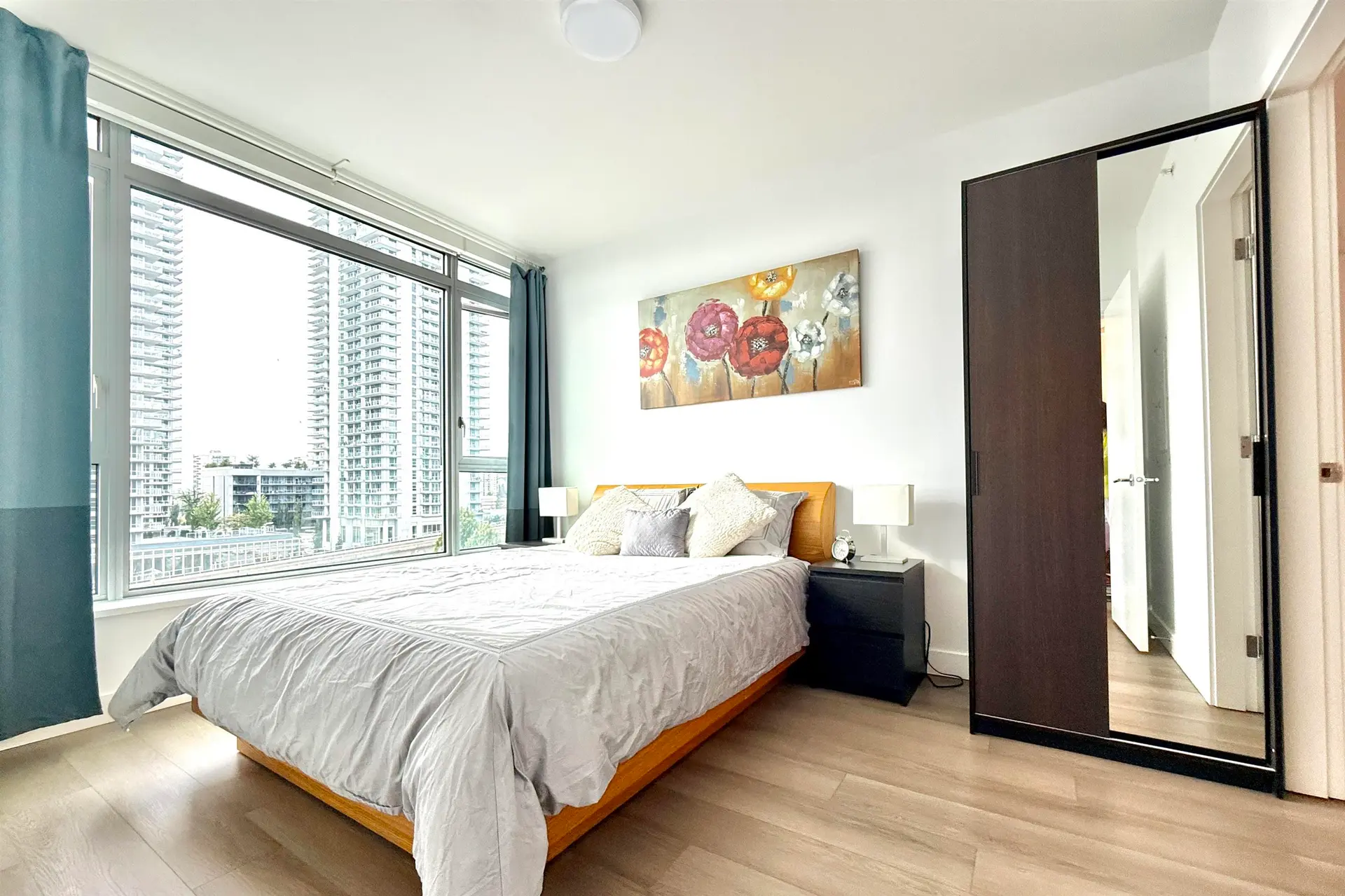 #702 518 Whiting Way - Image 3