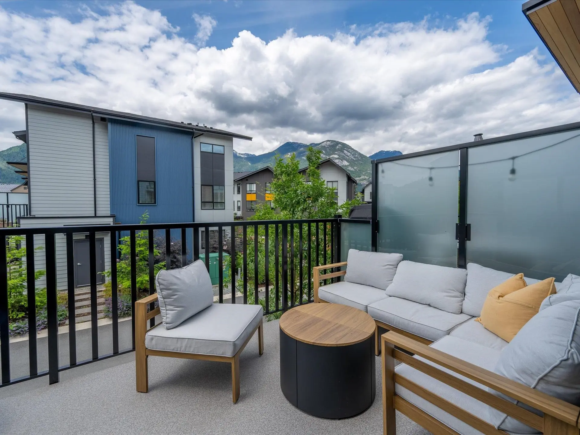 1425 Shoal Way - Image 6
