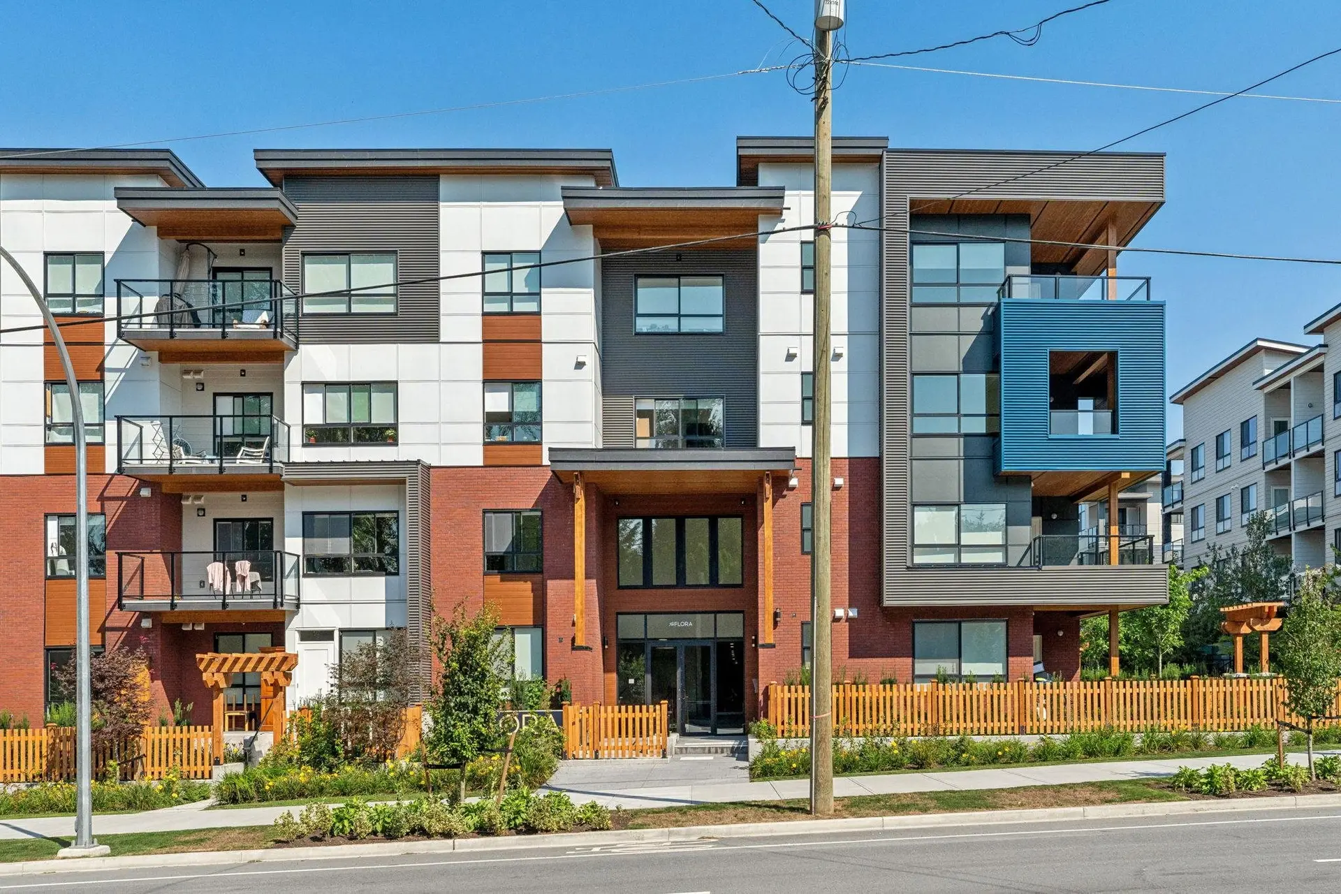 #414 20286 72b Avenue - Image 15