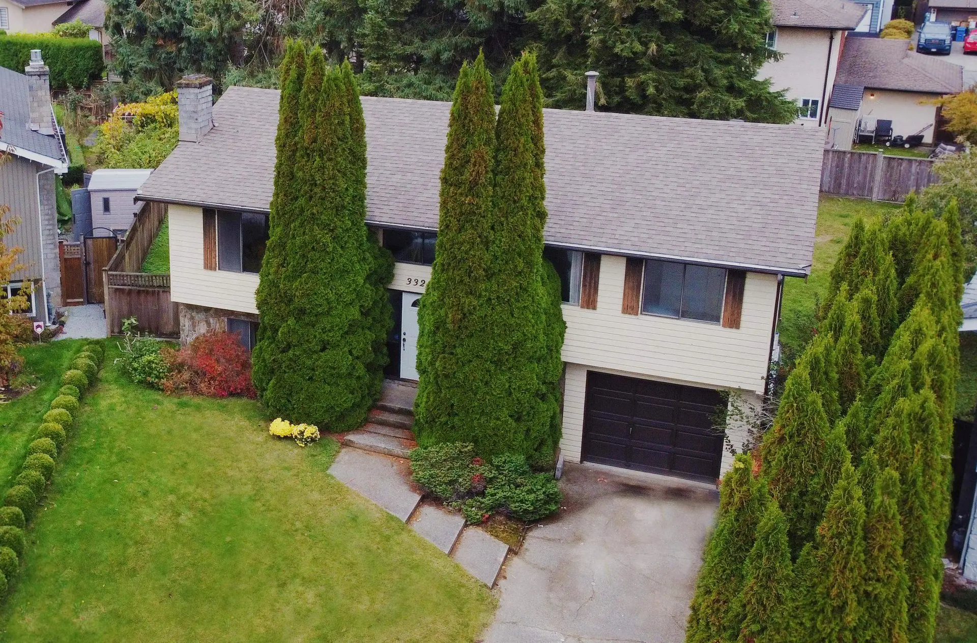 Property at 33295 Century Court, Abbotsford, BC