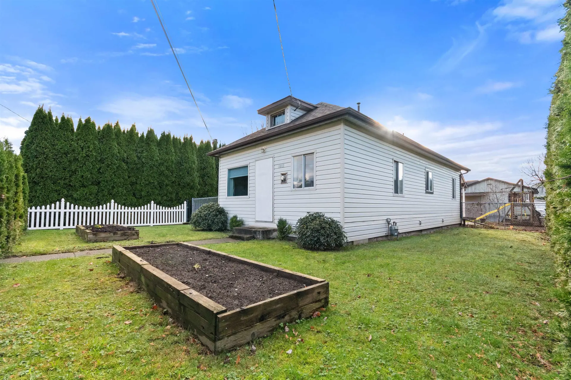 Property at 6882 Lougheed Highway, Agassiz, BC