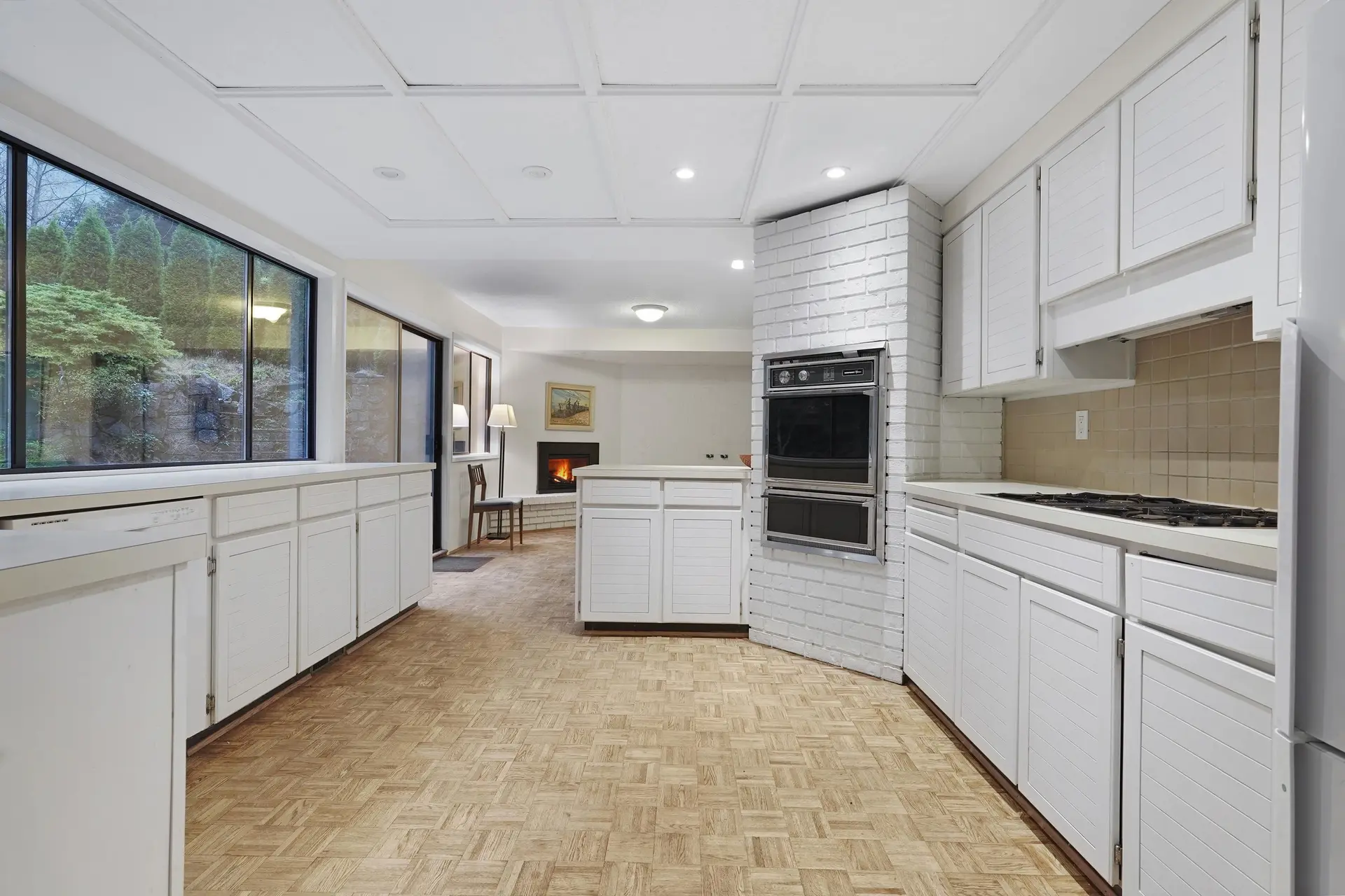 Property at 976 Prospect Avenue, North Vancouver, BC