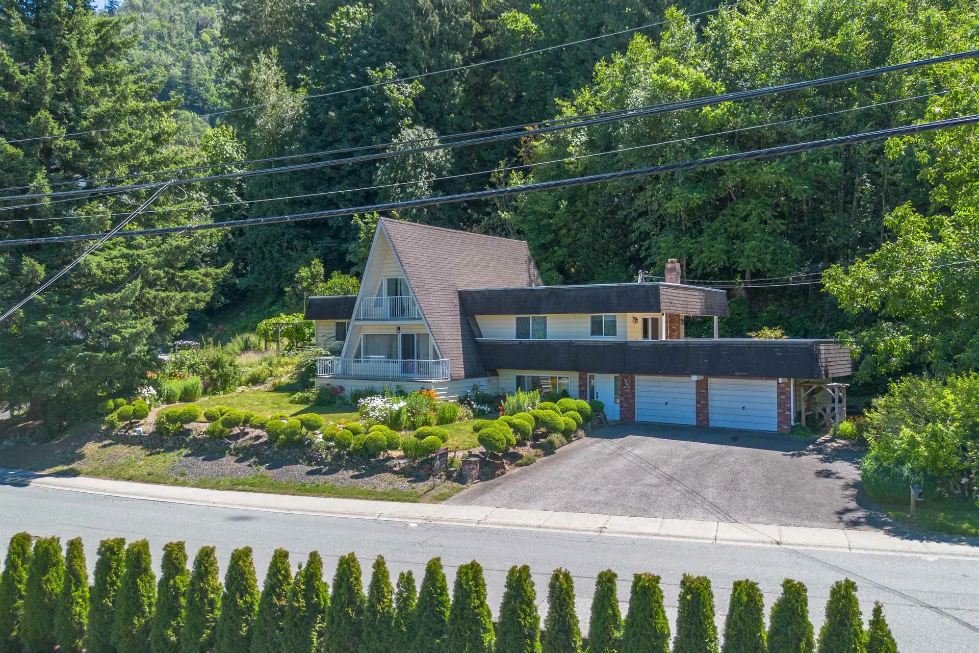 Property at 5806 Jinkerson Road, Chilliwack, BC