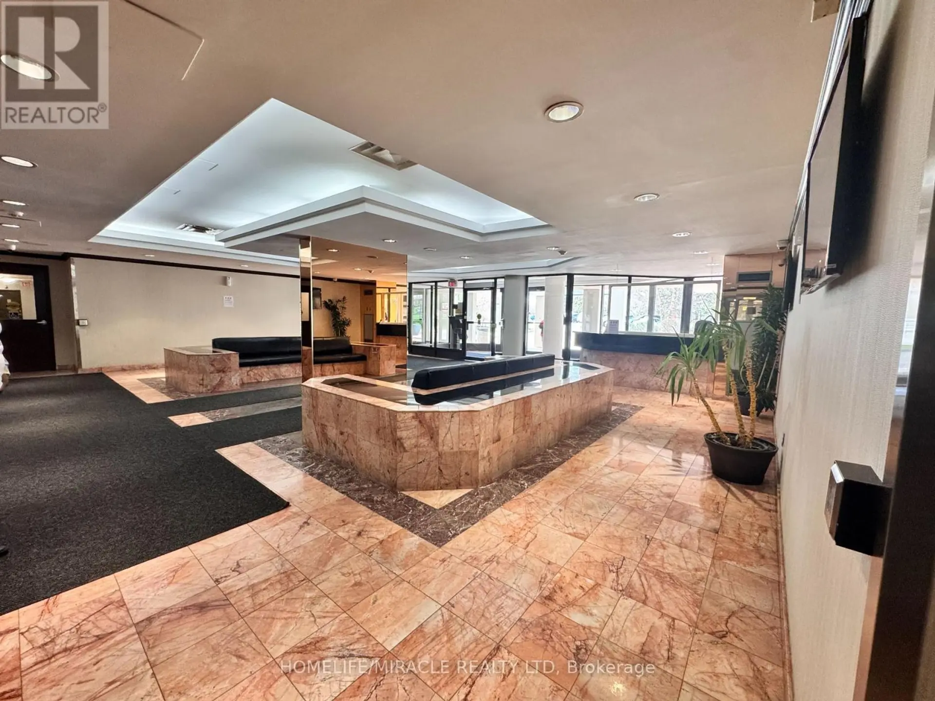#214 1 ROWNTREE ROAD - Image 16