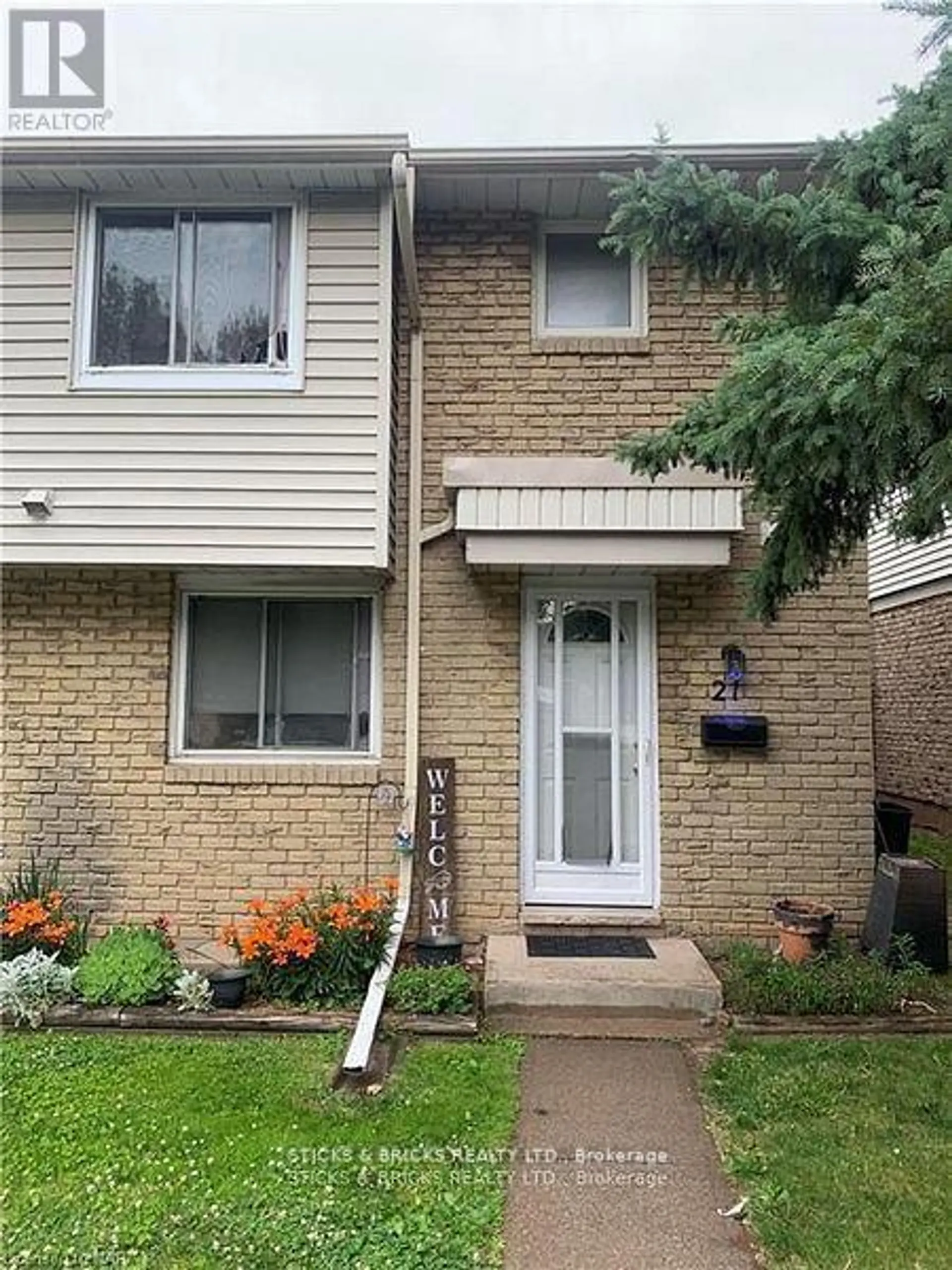 #21 6767 THOROLD STONE ROAD - Image 1