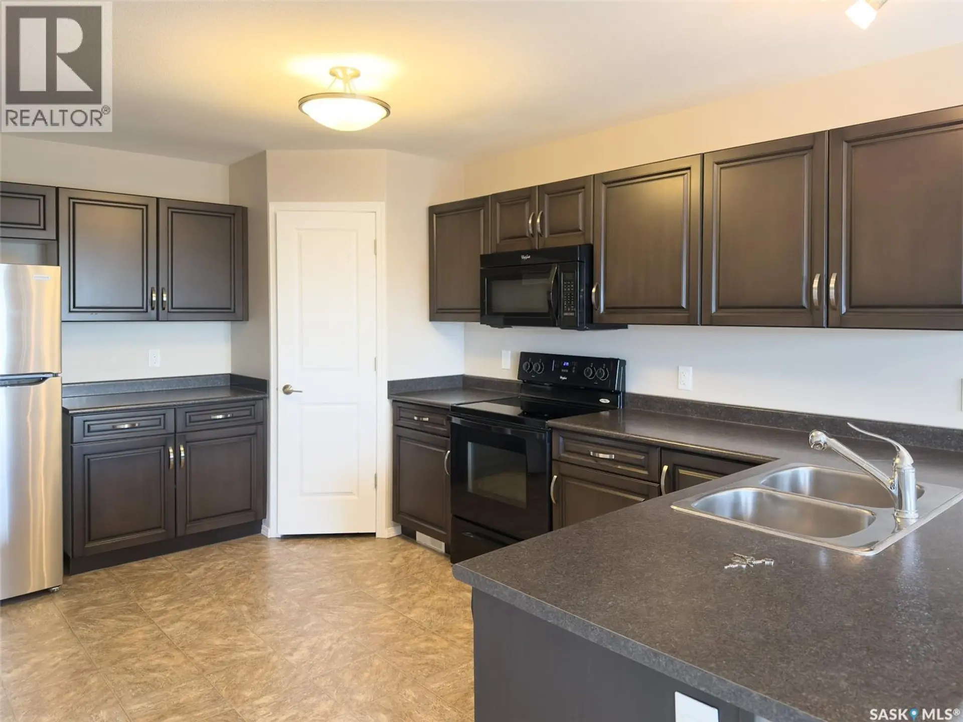 #308 100 Chaparral BOULEVARD - Image 3